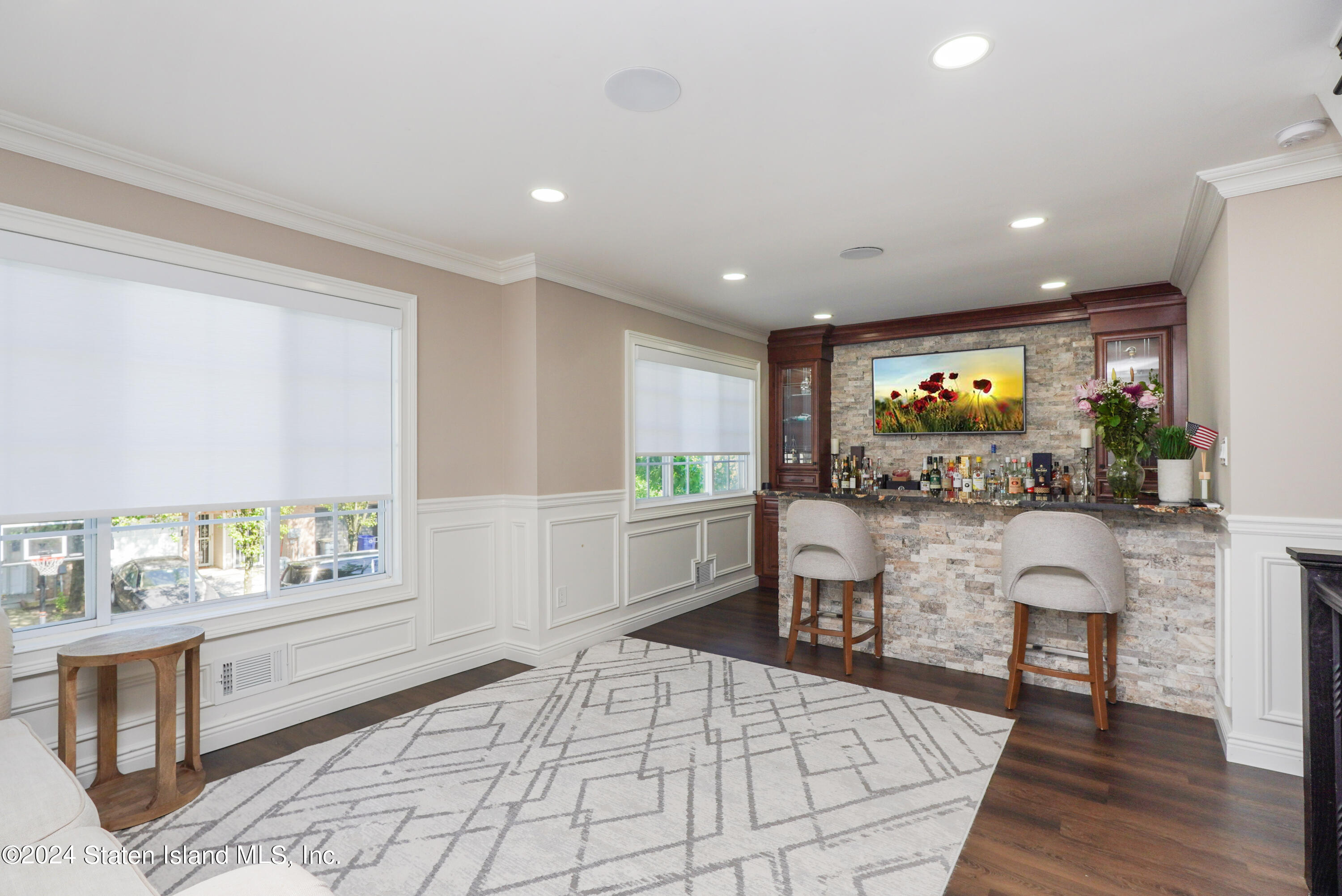 29 White Oak Lane