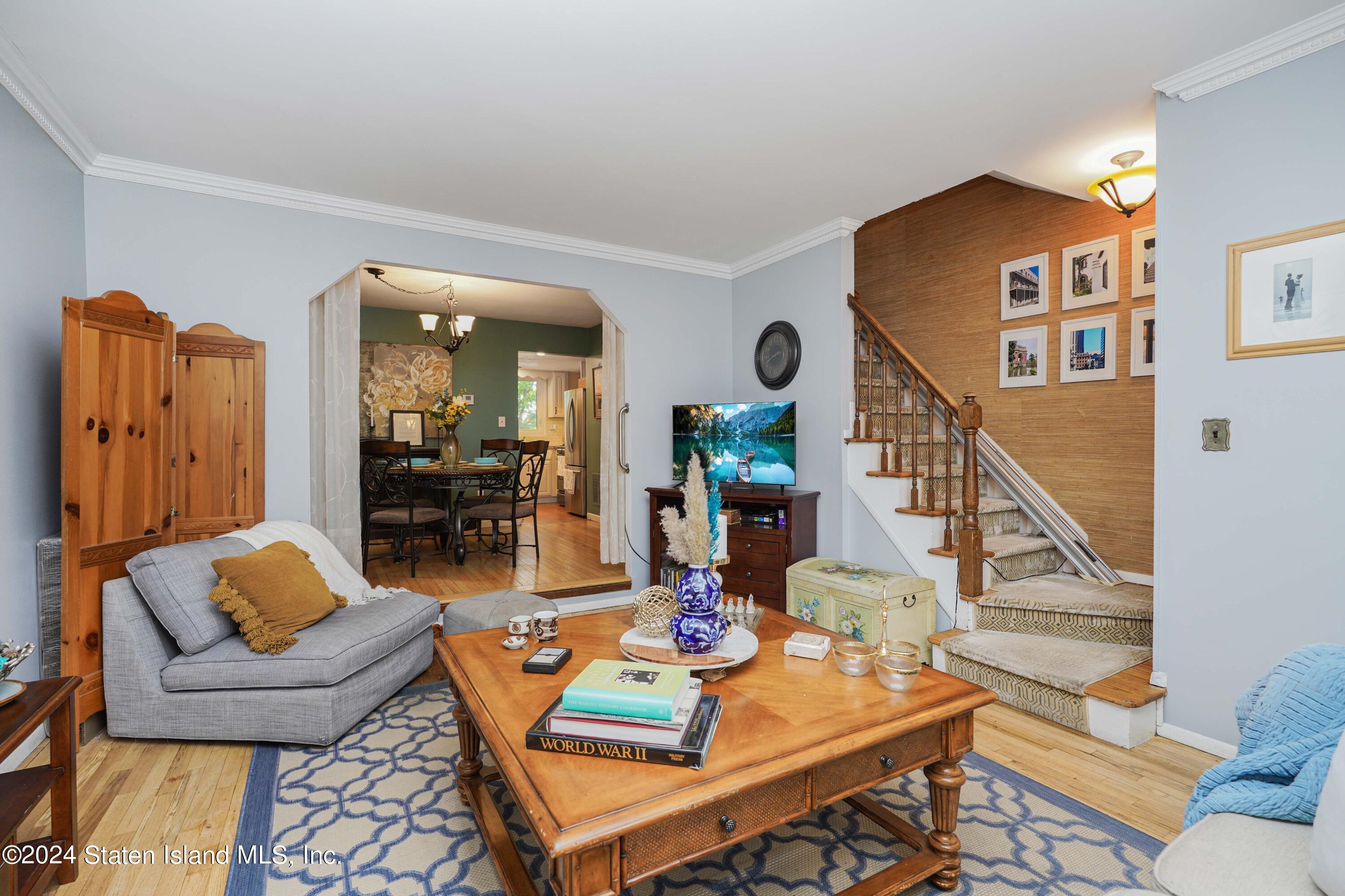 123 Highland Road