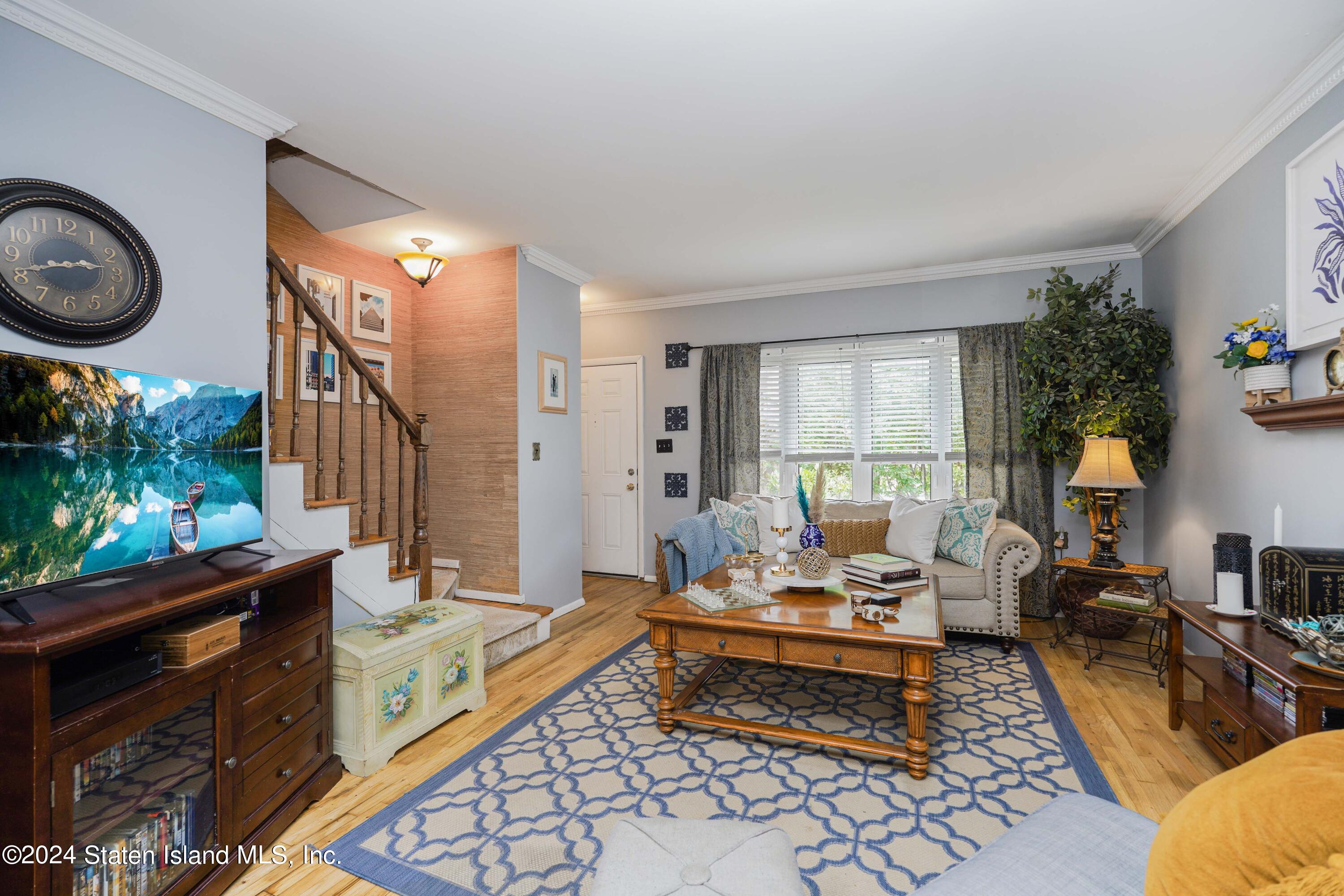 123 Highland Road