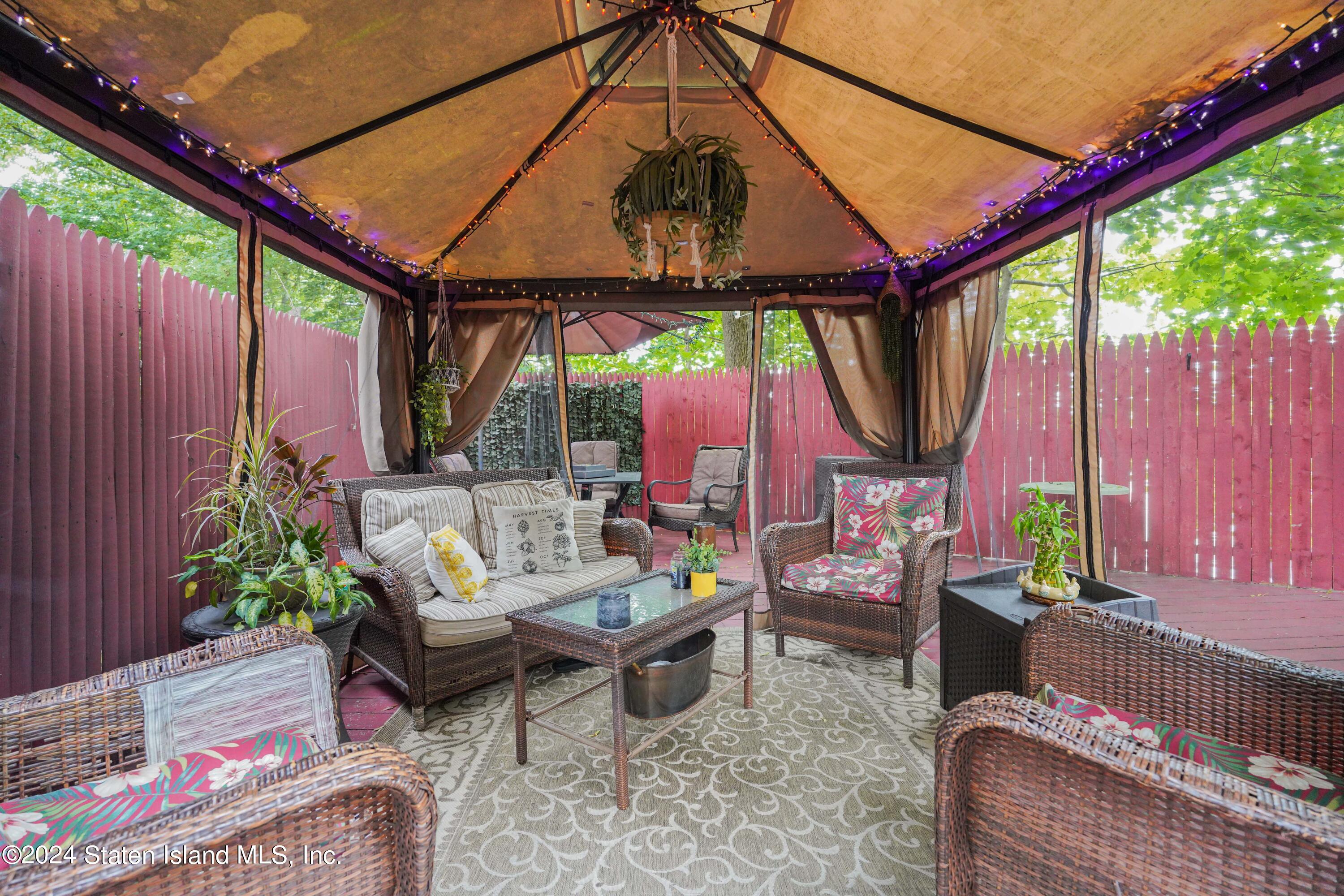 123 Highland Road