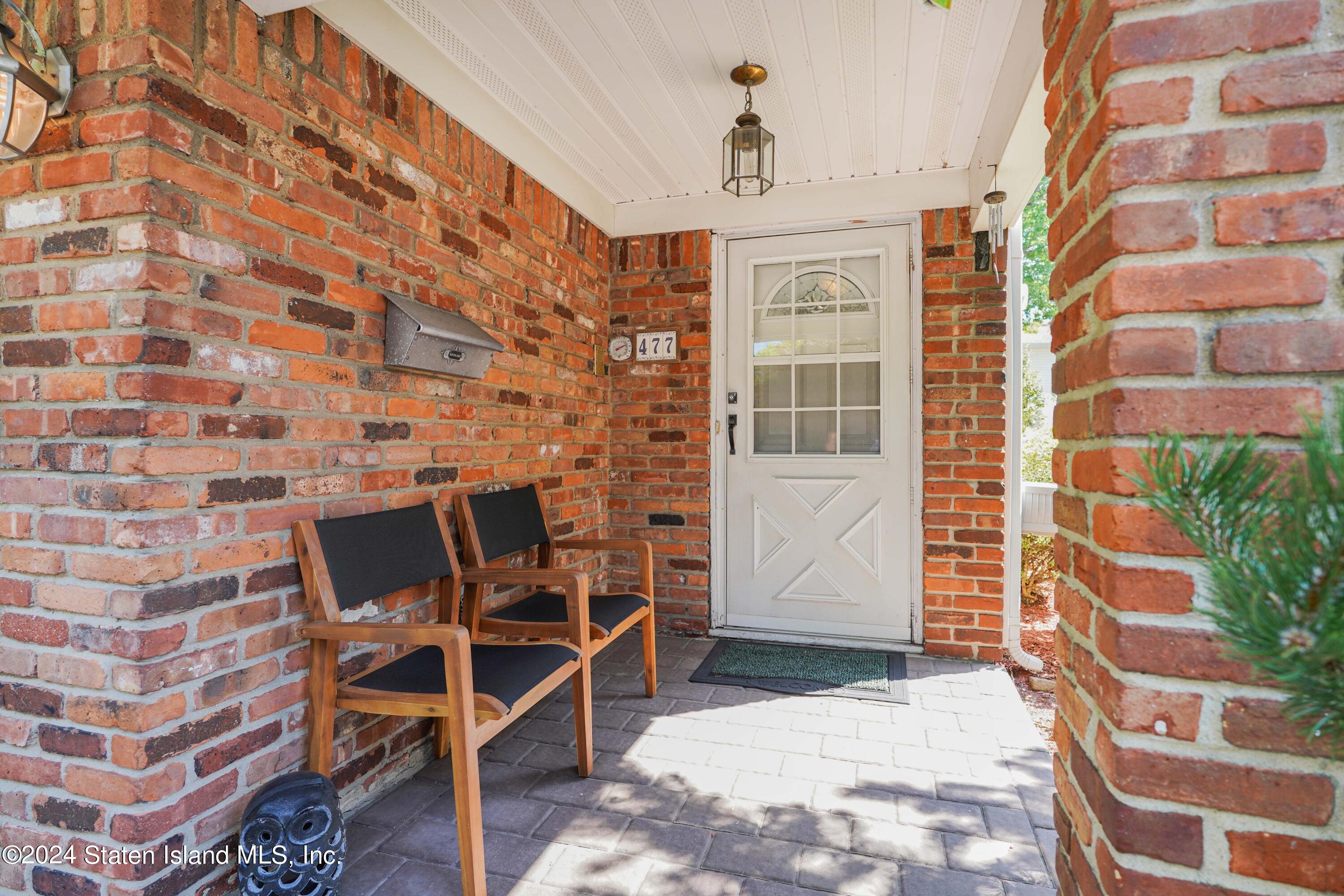 477 Arlene Street
