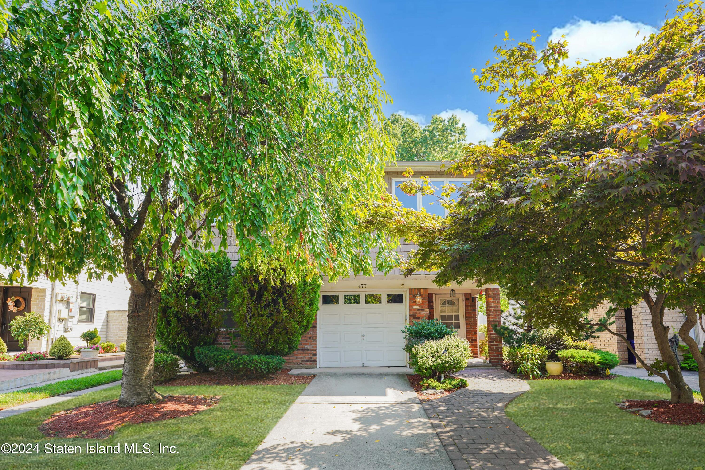 477 Arlene Street