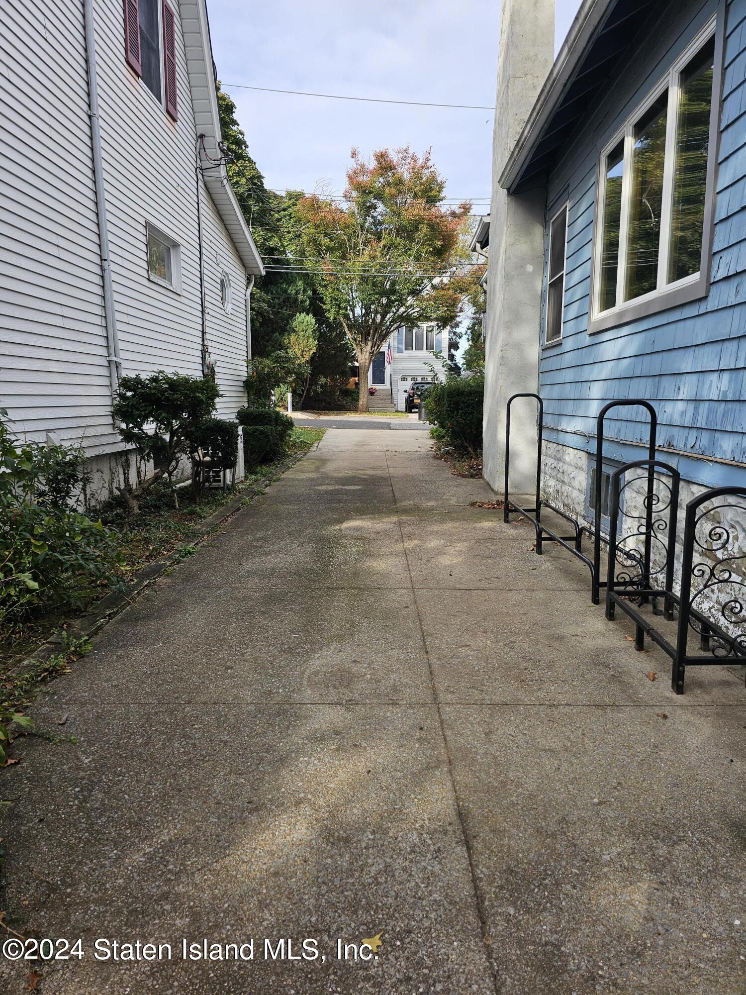 15 Satterlee Street
