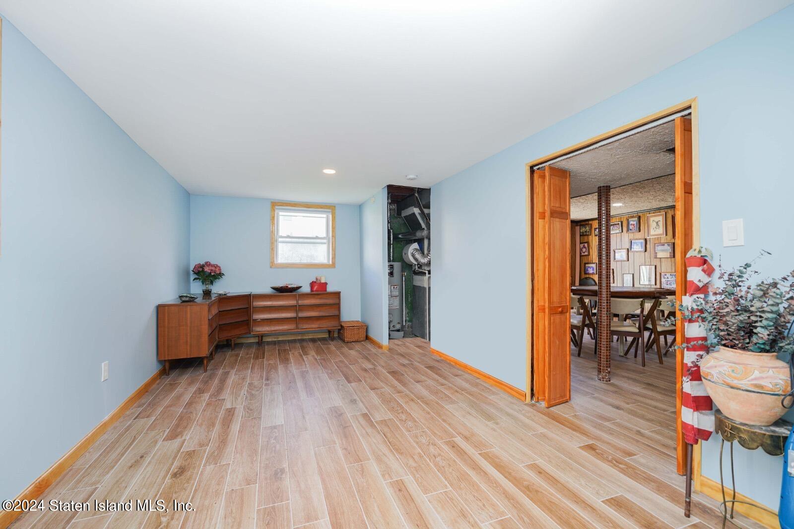 89 Renwick Avenue