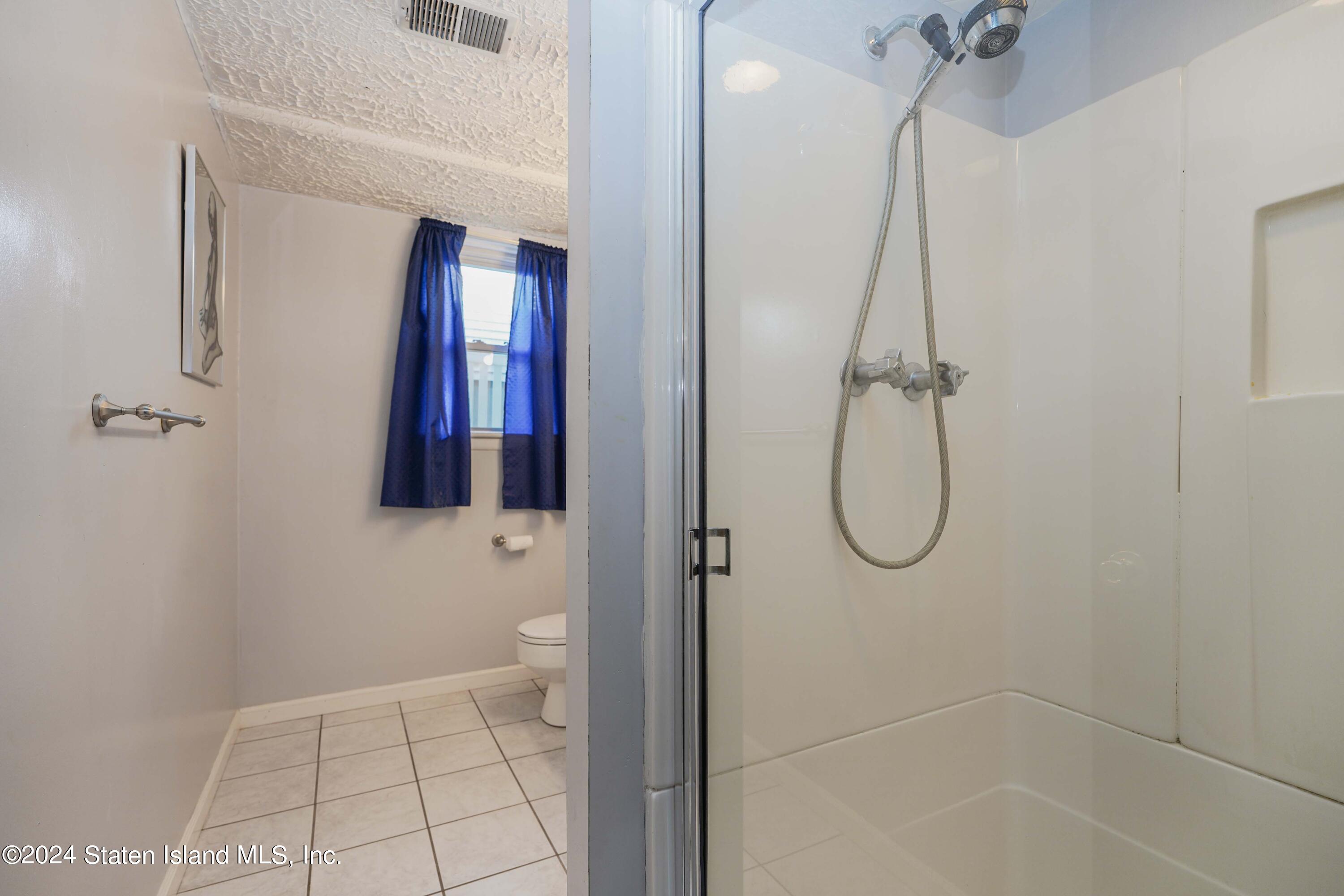 89 Renwick Avenue