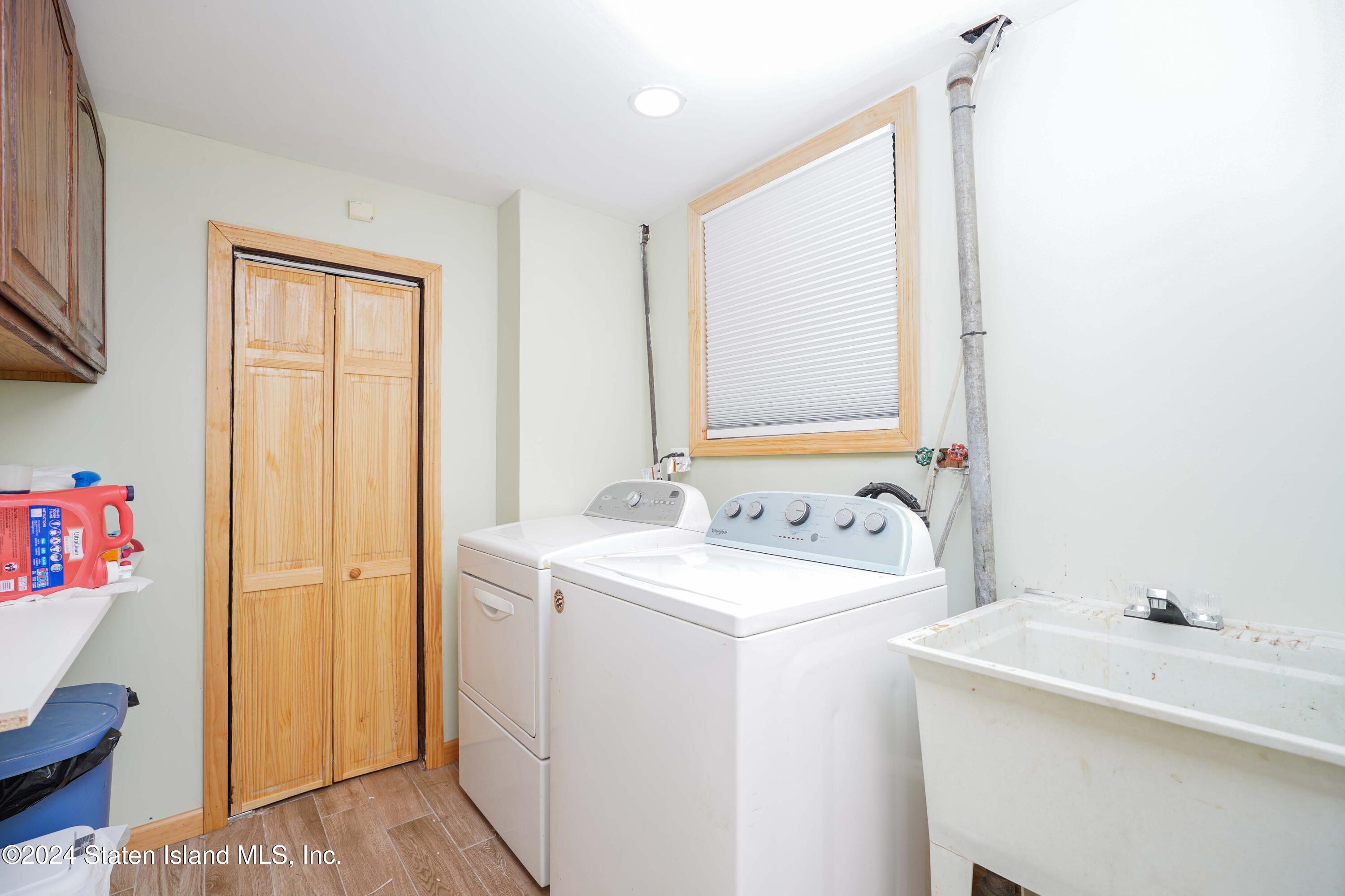 89 Renwick Avenue