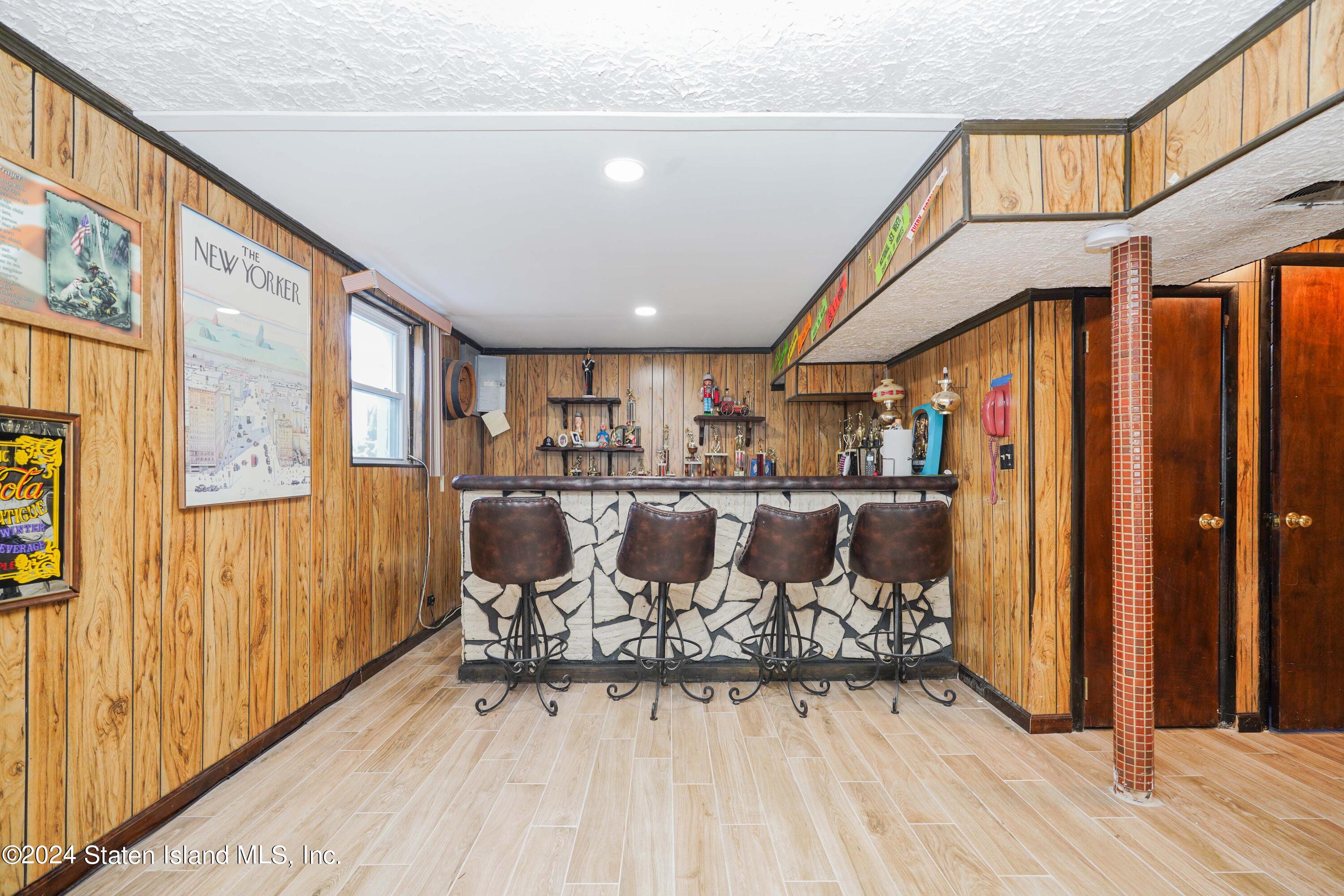 89 Renwick Avenue
