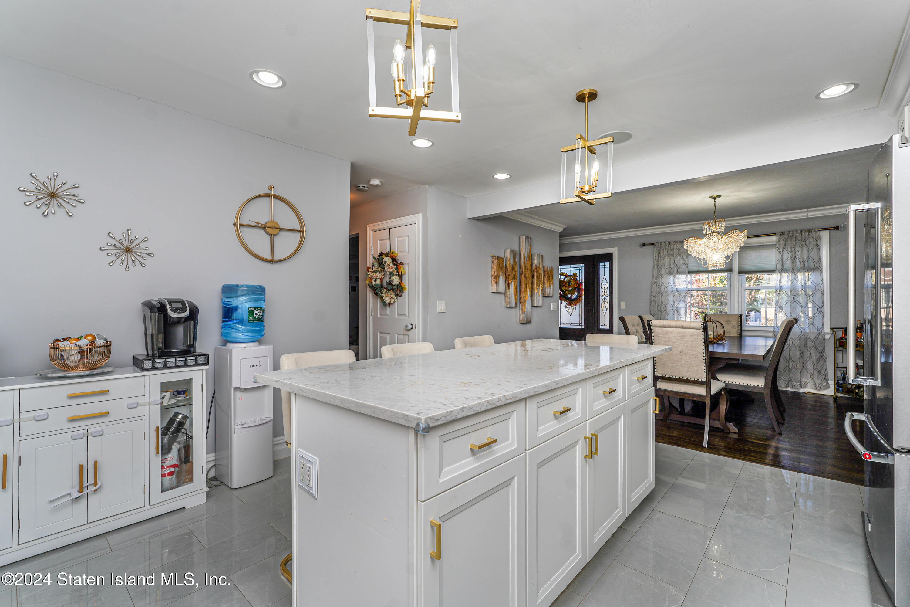 23 Kingdom Avenue