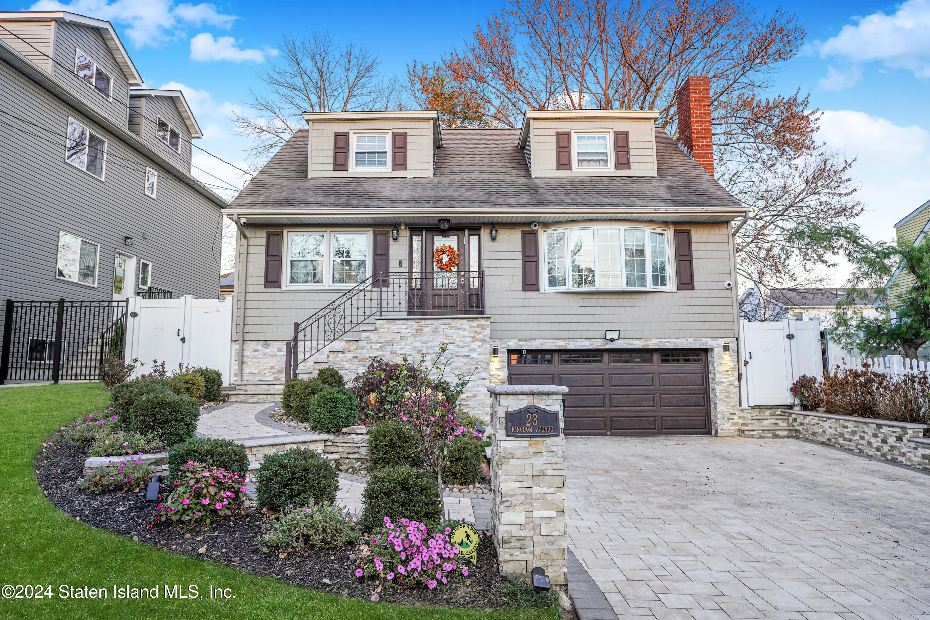 23 Kingdom Avenue