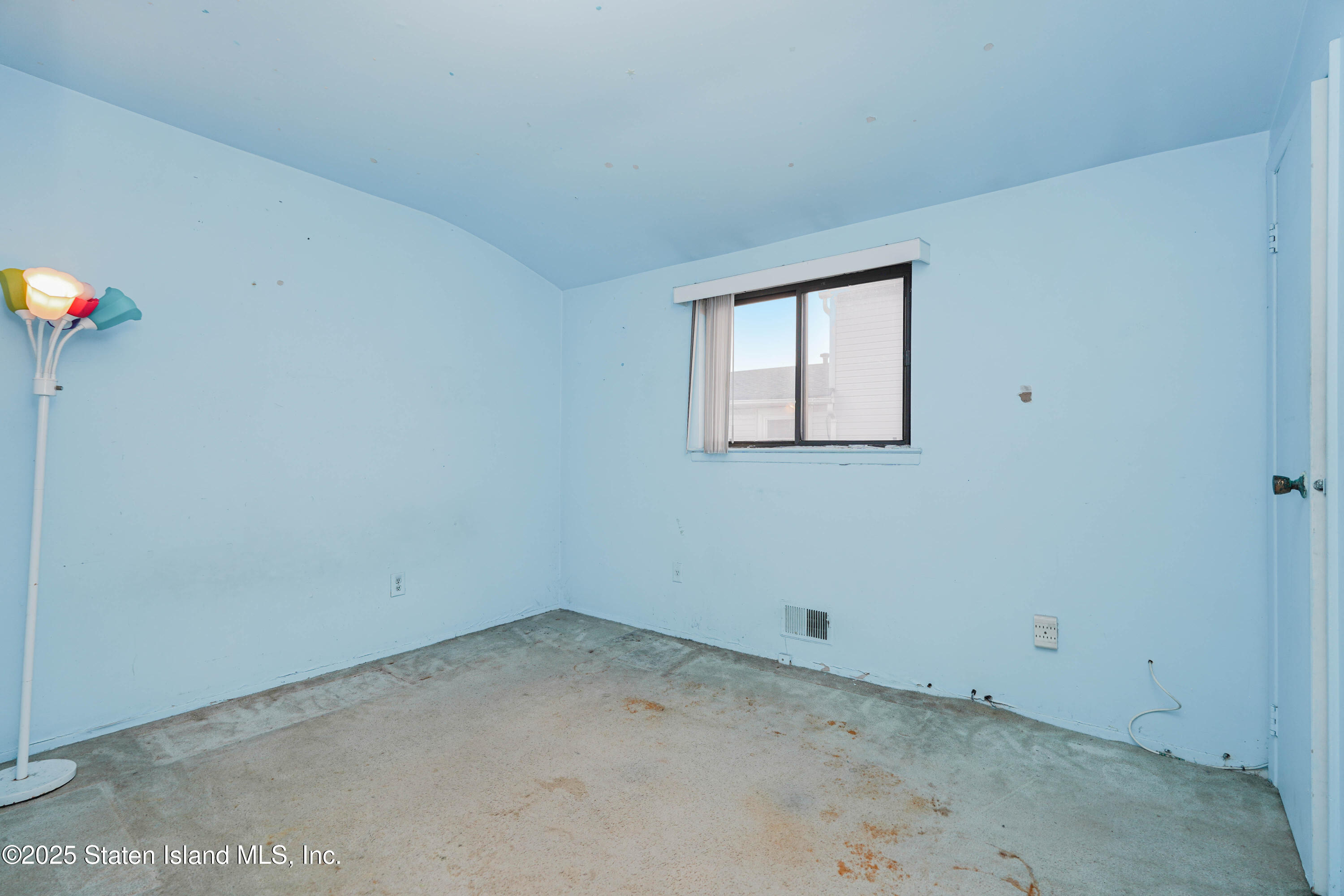 53 Evans Street