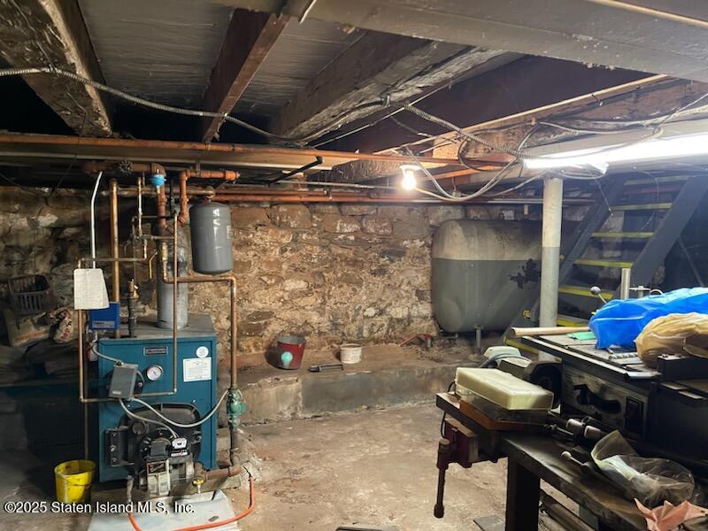 396 Manor Road