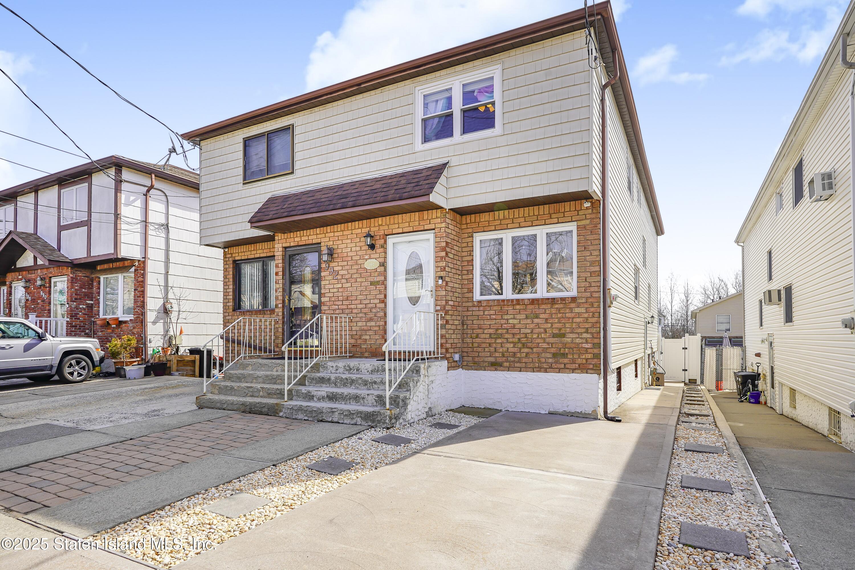 994 Rensselaer Avenue