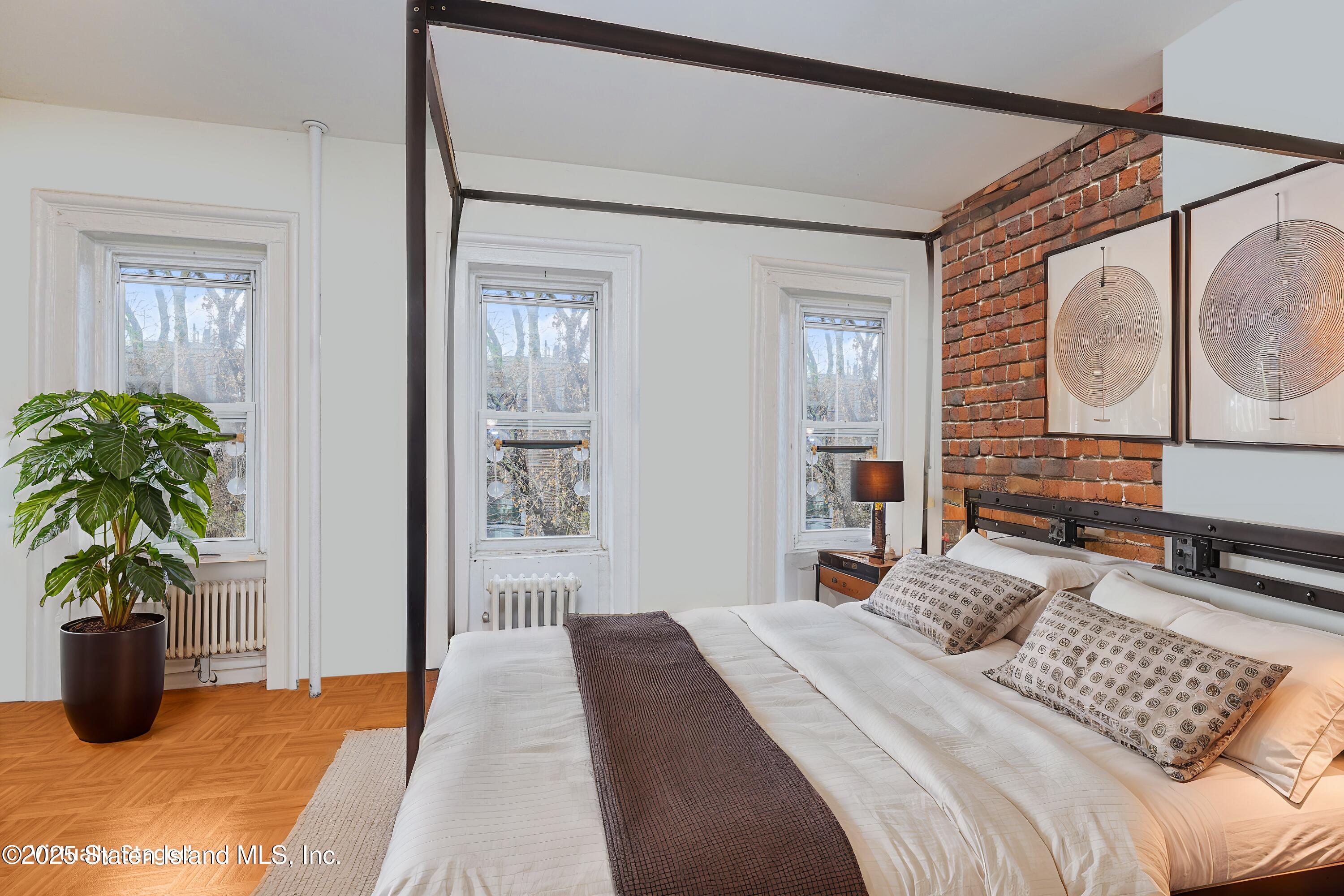 24 Prospect Place