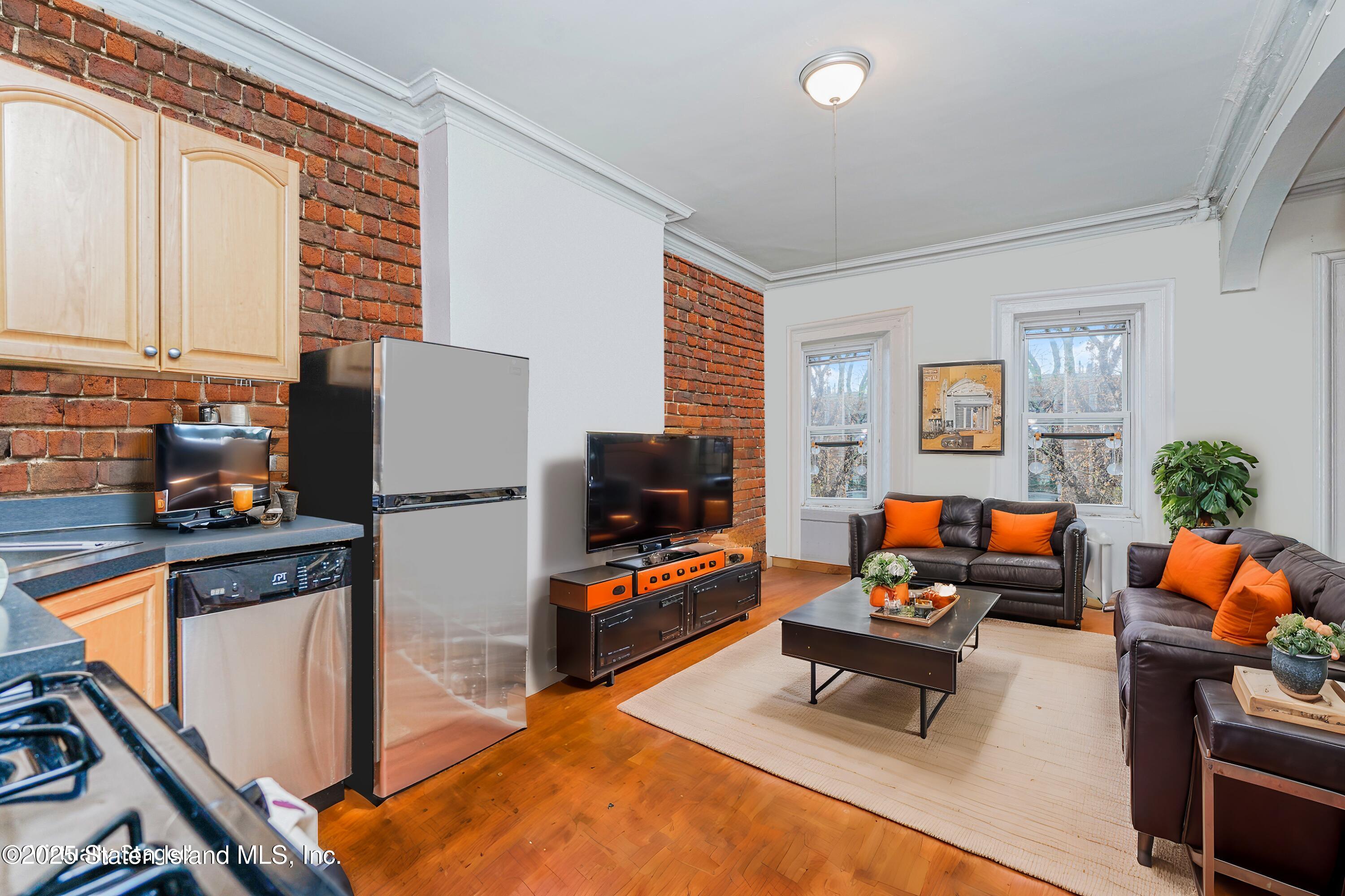 24 Prospect Place