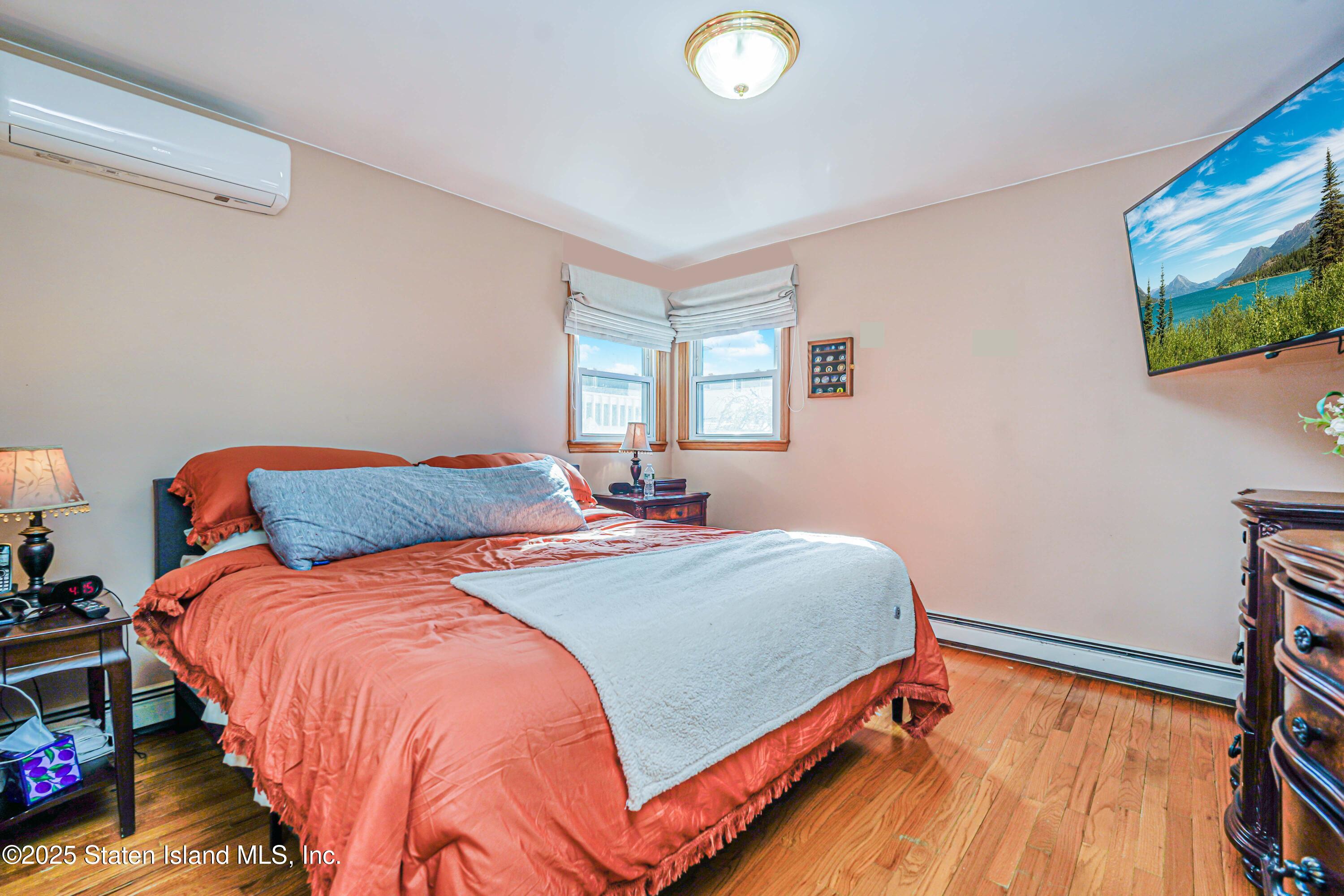 125 Laconia Avenue