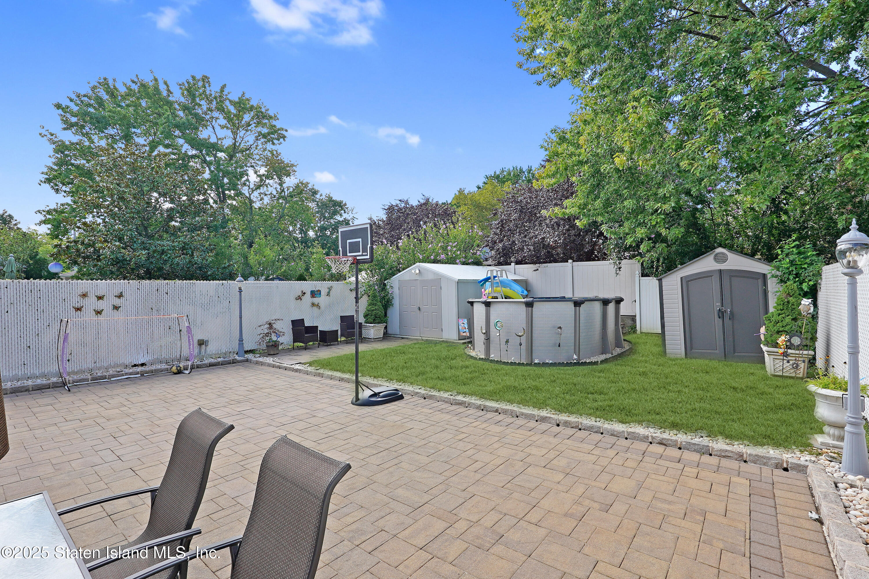 99 Elmira Street