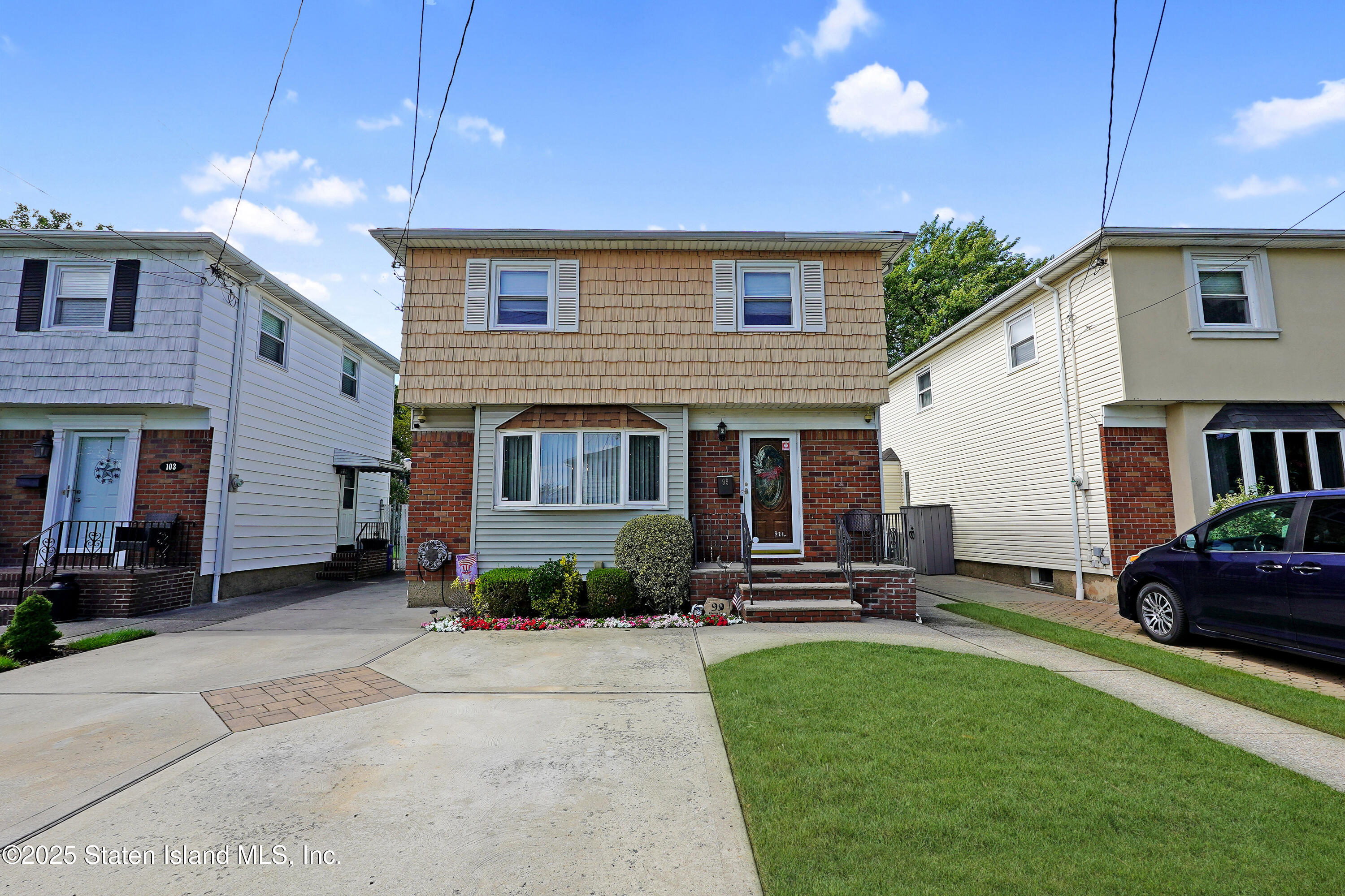 99 Elmira Street