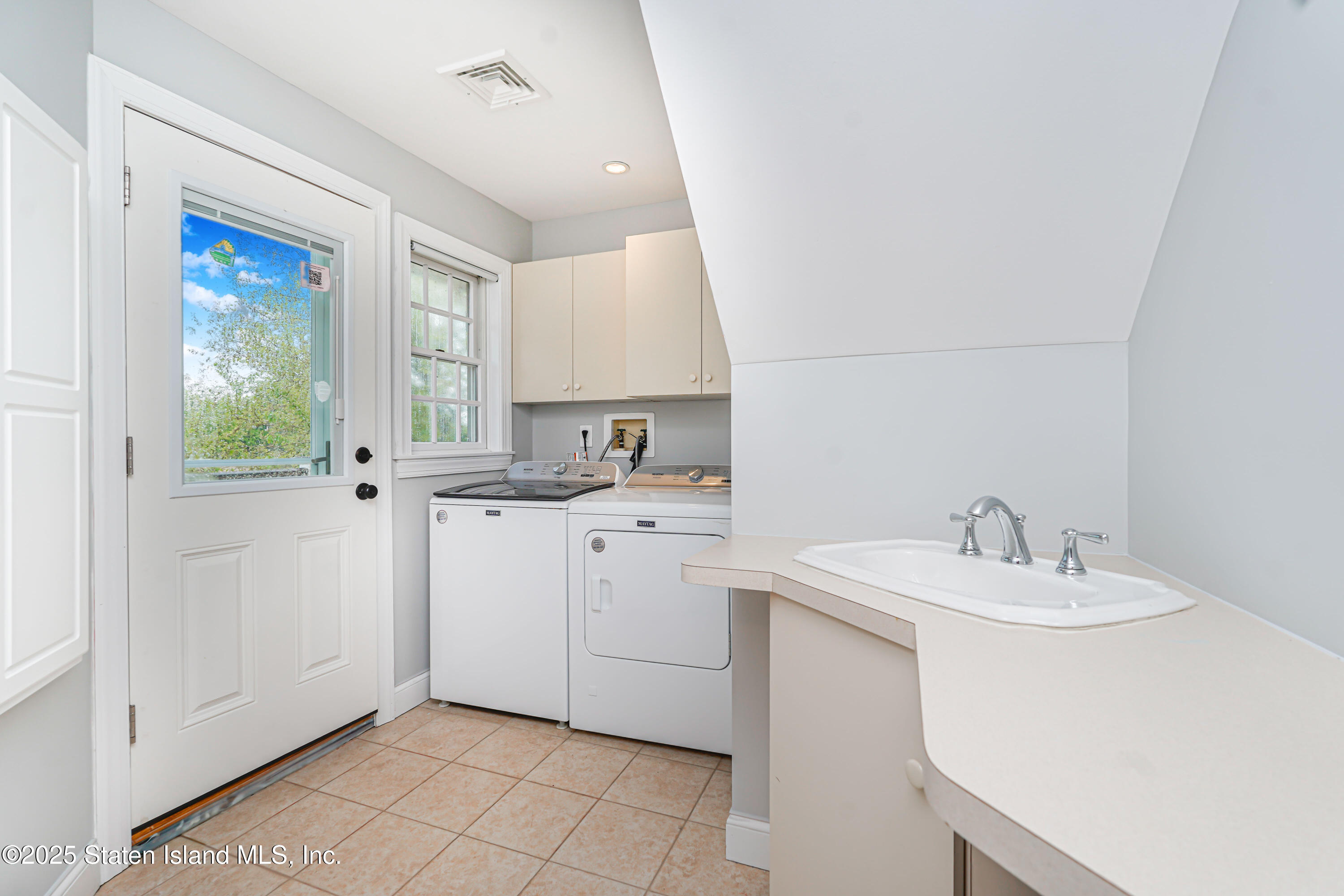 237 Bayview Avenue