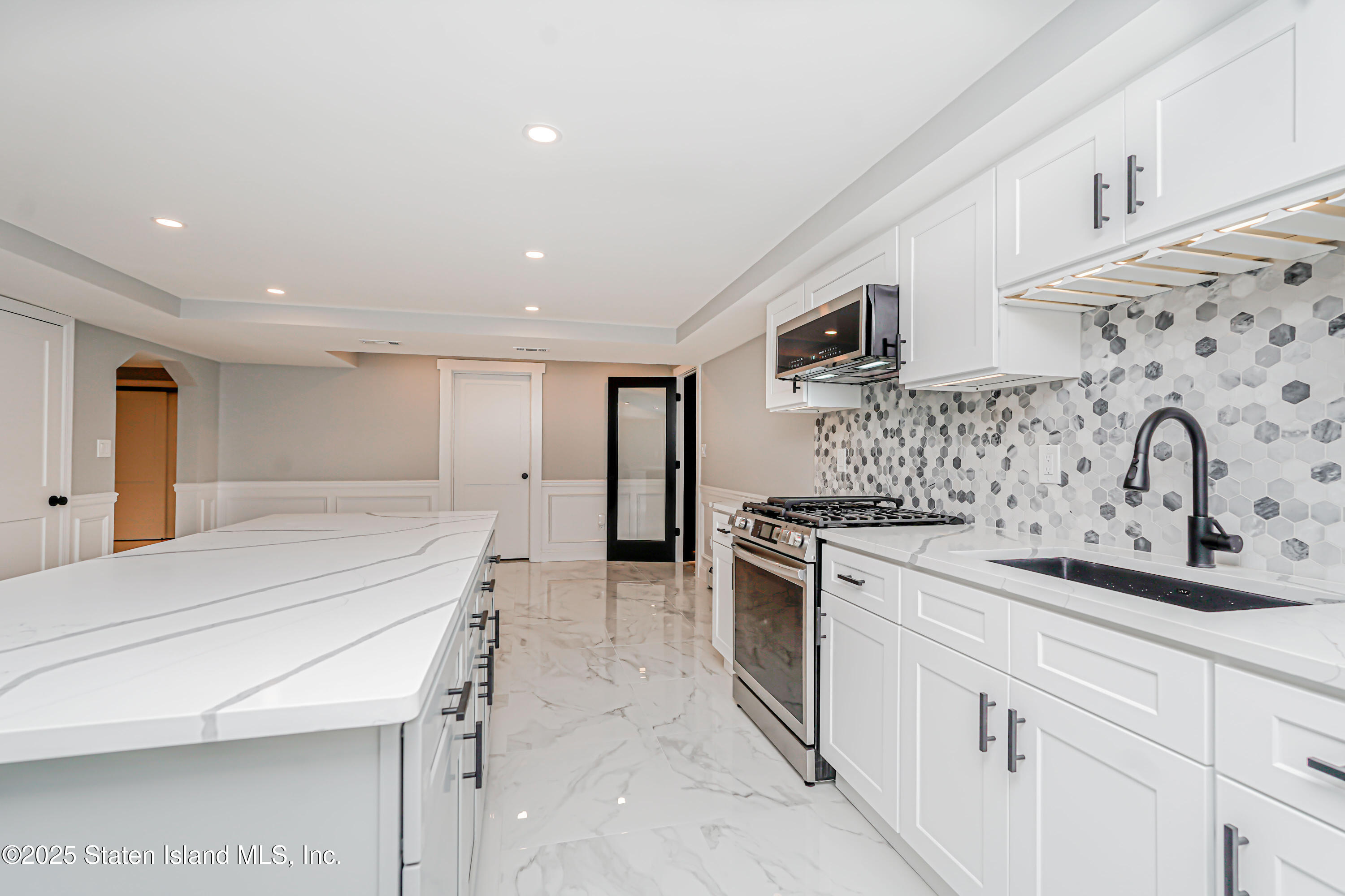 237 Bayview Avenue