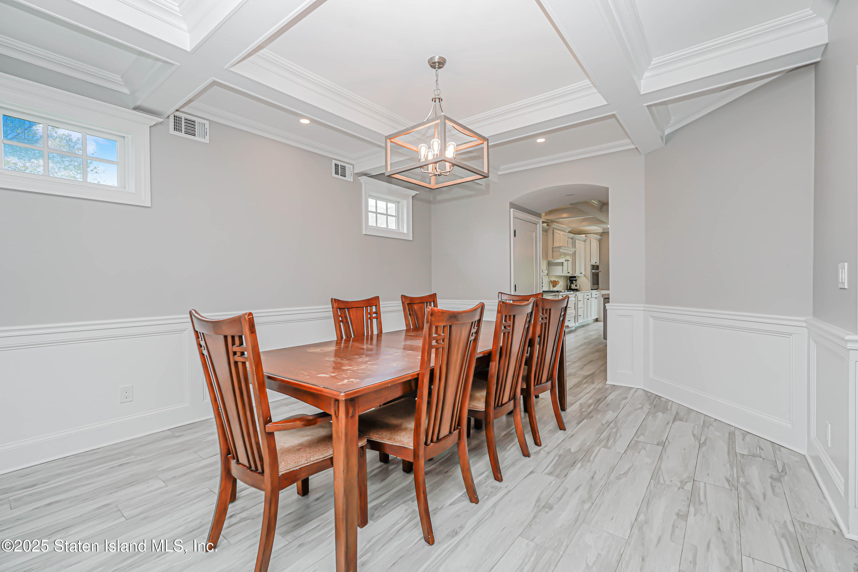 237 Bayview Avenue