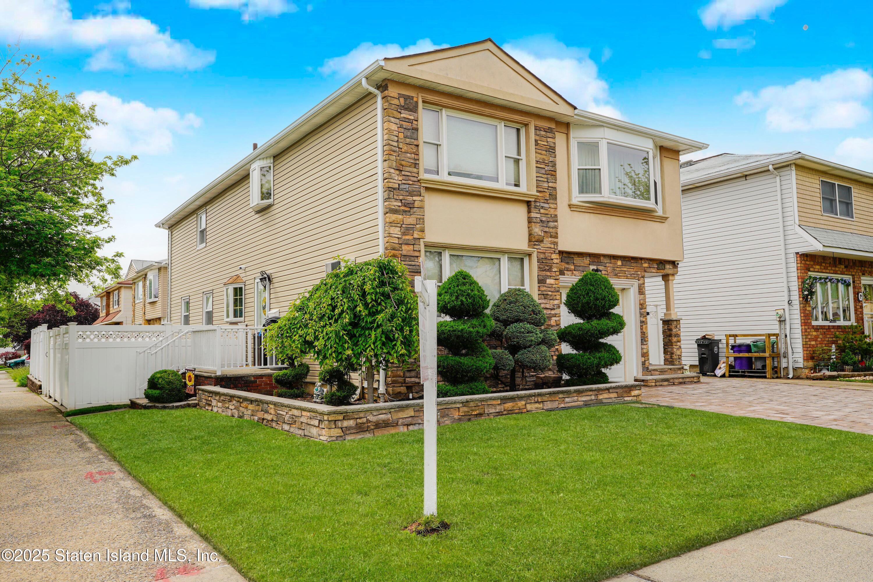 434 Pompey Avenue