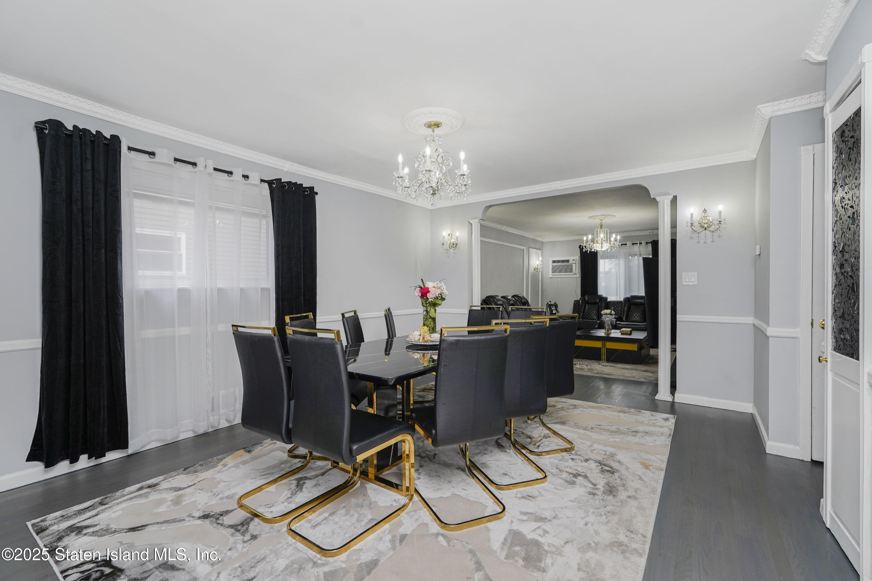26 E Brandis Avenue
