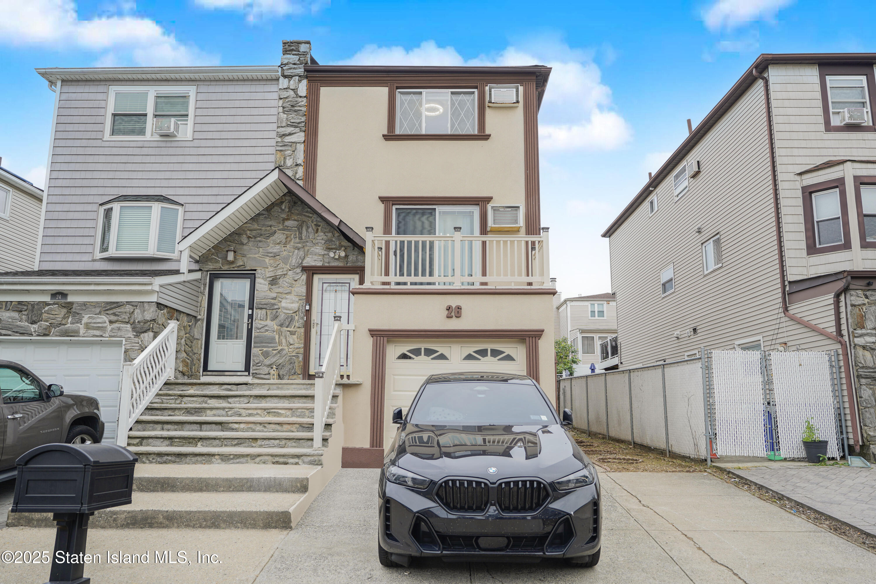 26 E Brandis Avenue