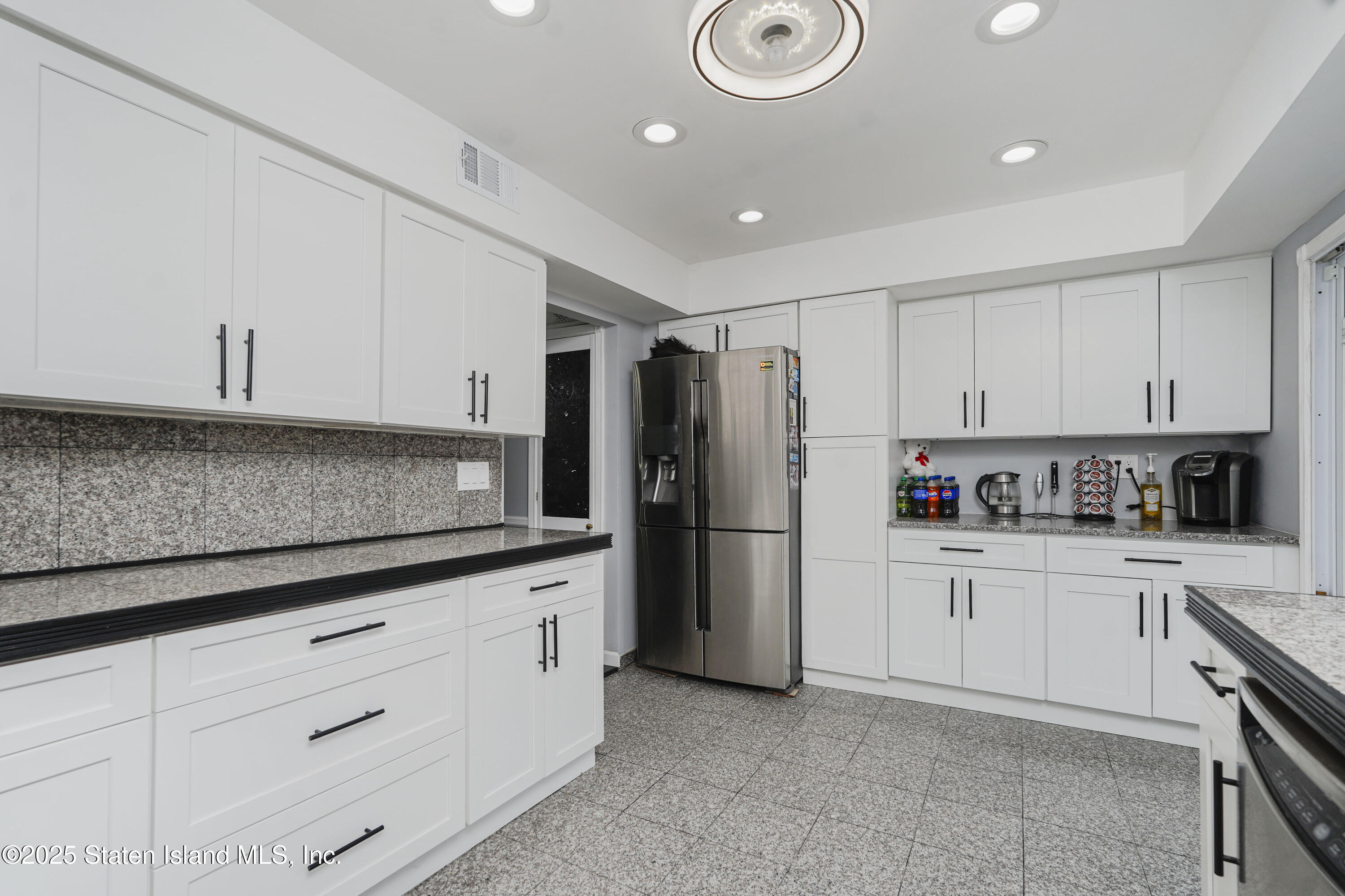 26 E Brandis Avenue