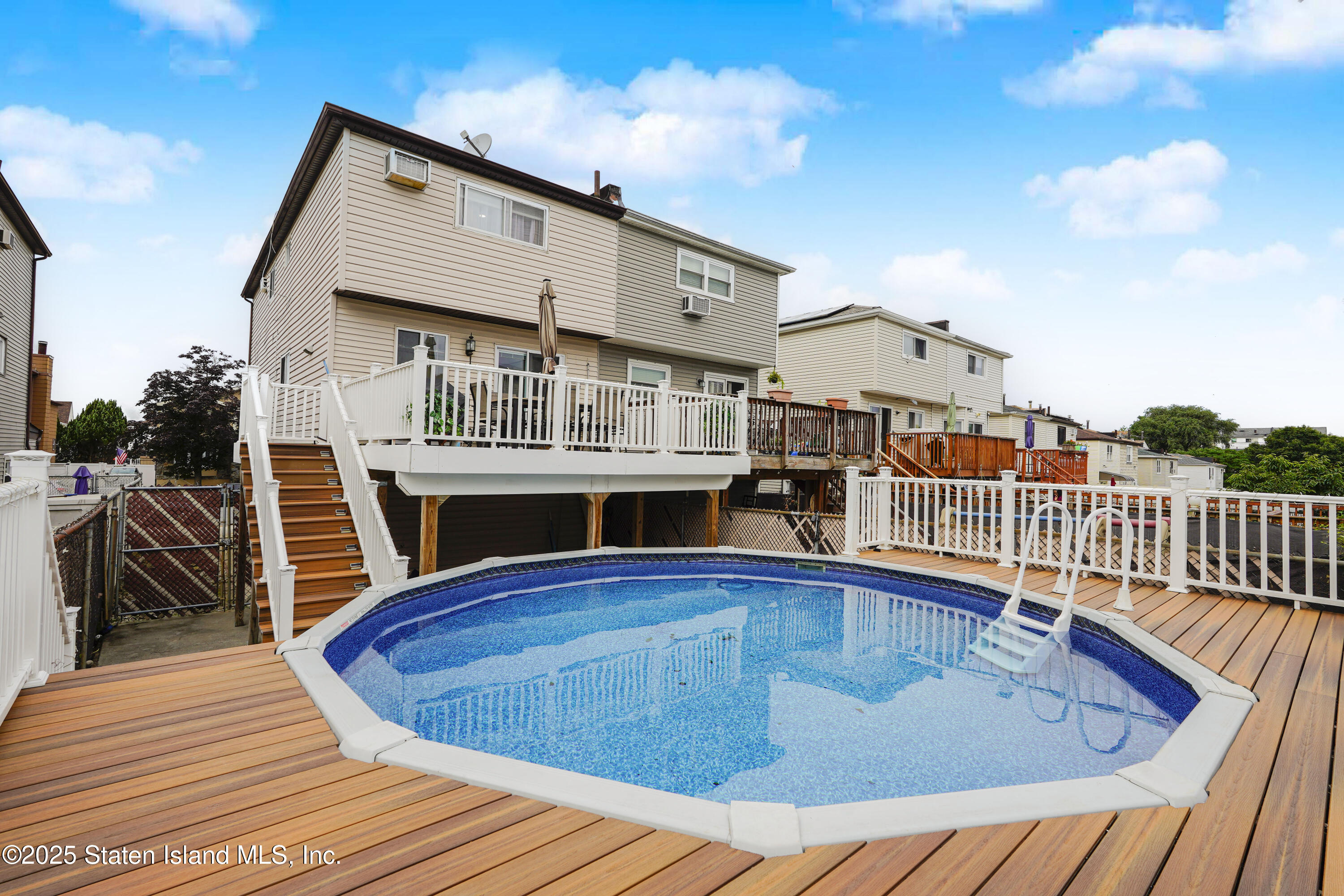 26 E Brandis Avenue