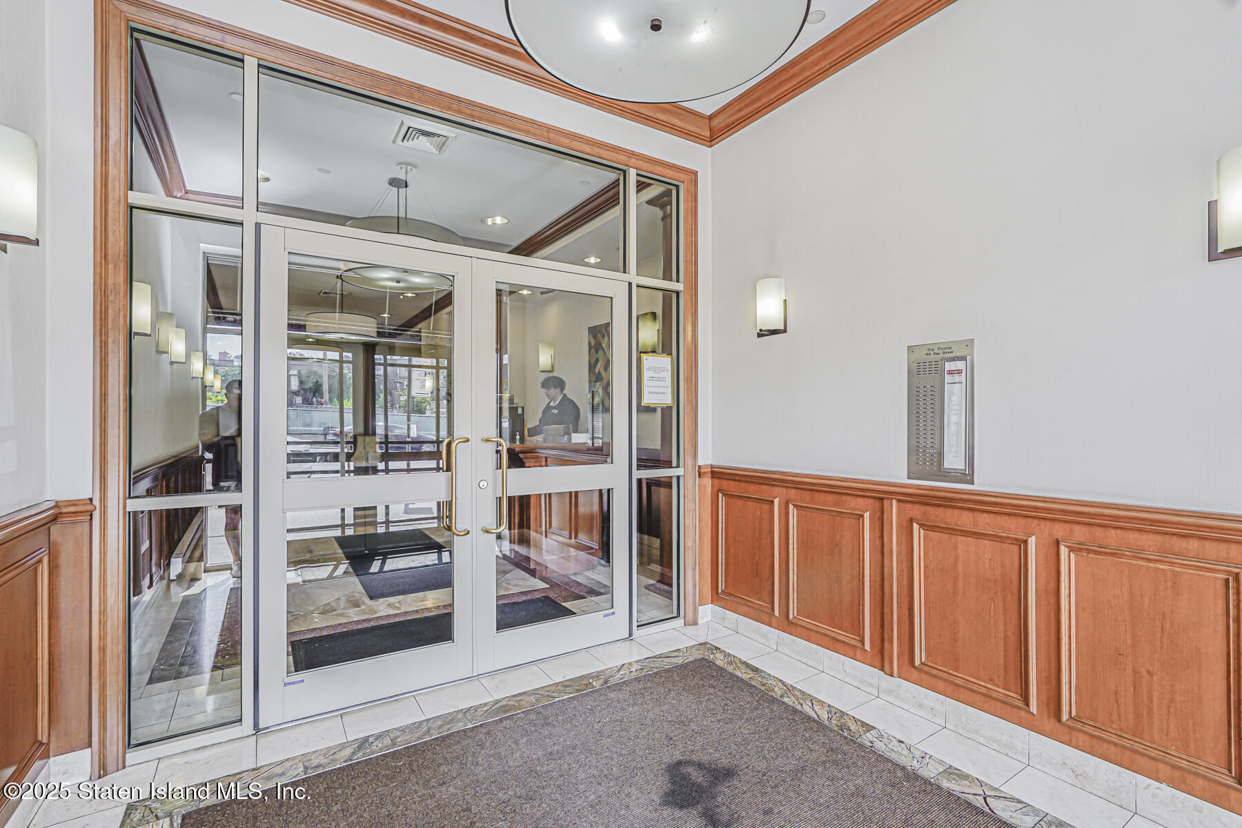 155 Bay Street 2l