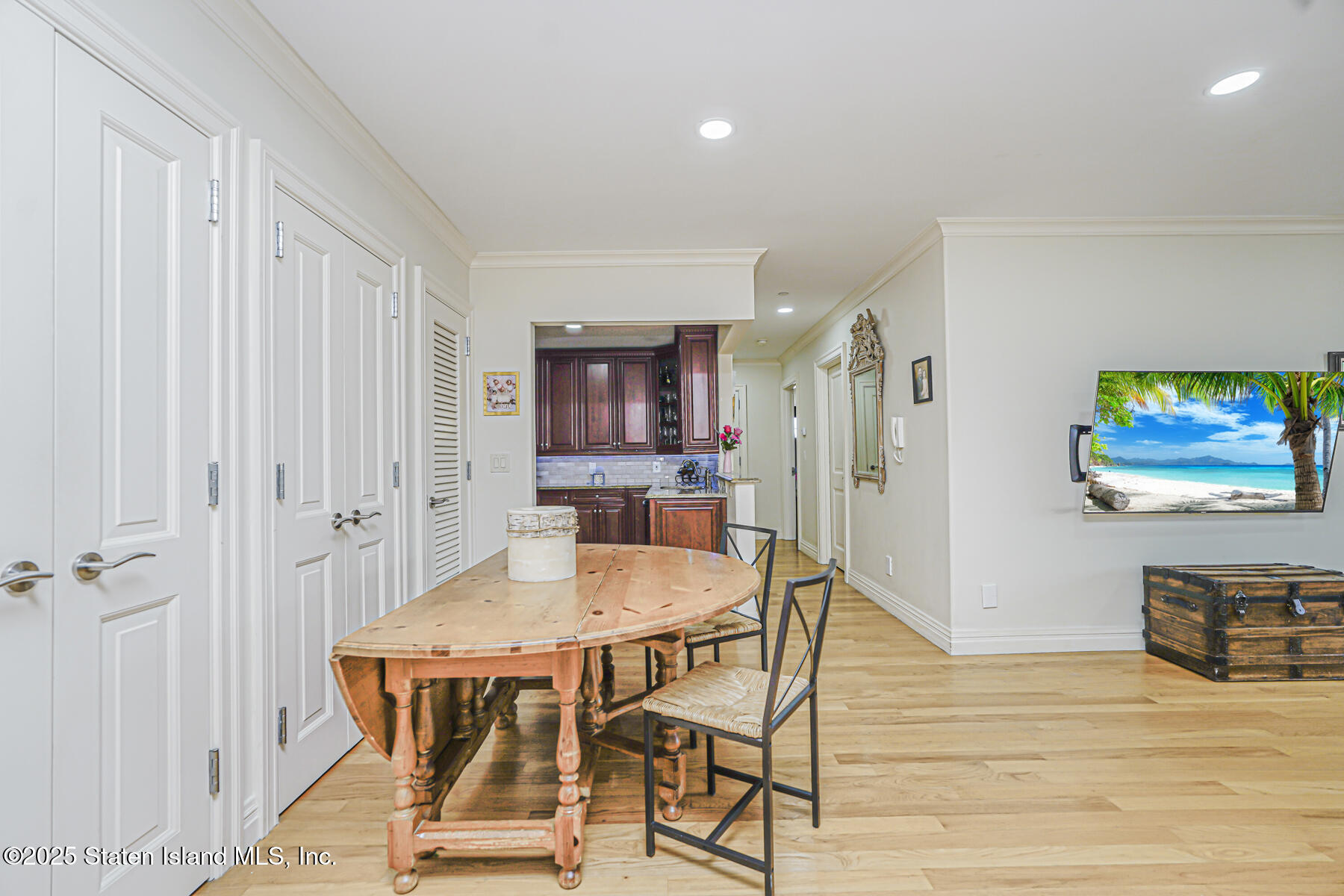155 Bay Street 2l