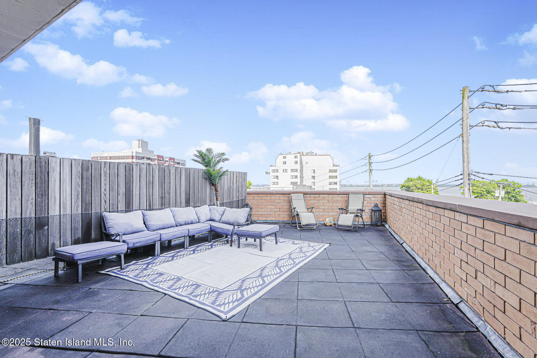 155 Bay Street 2l