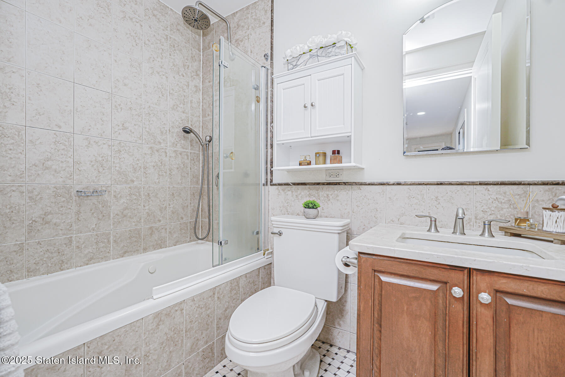 155 Bay Street 2l