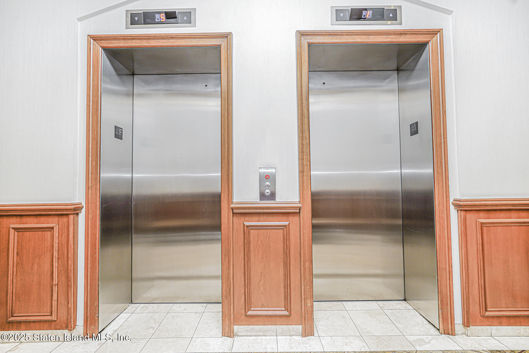 155 Bay Street 2l