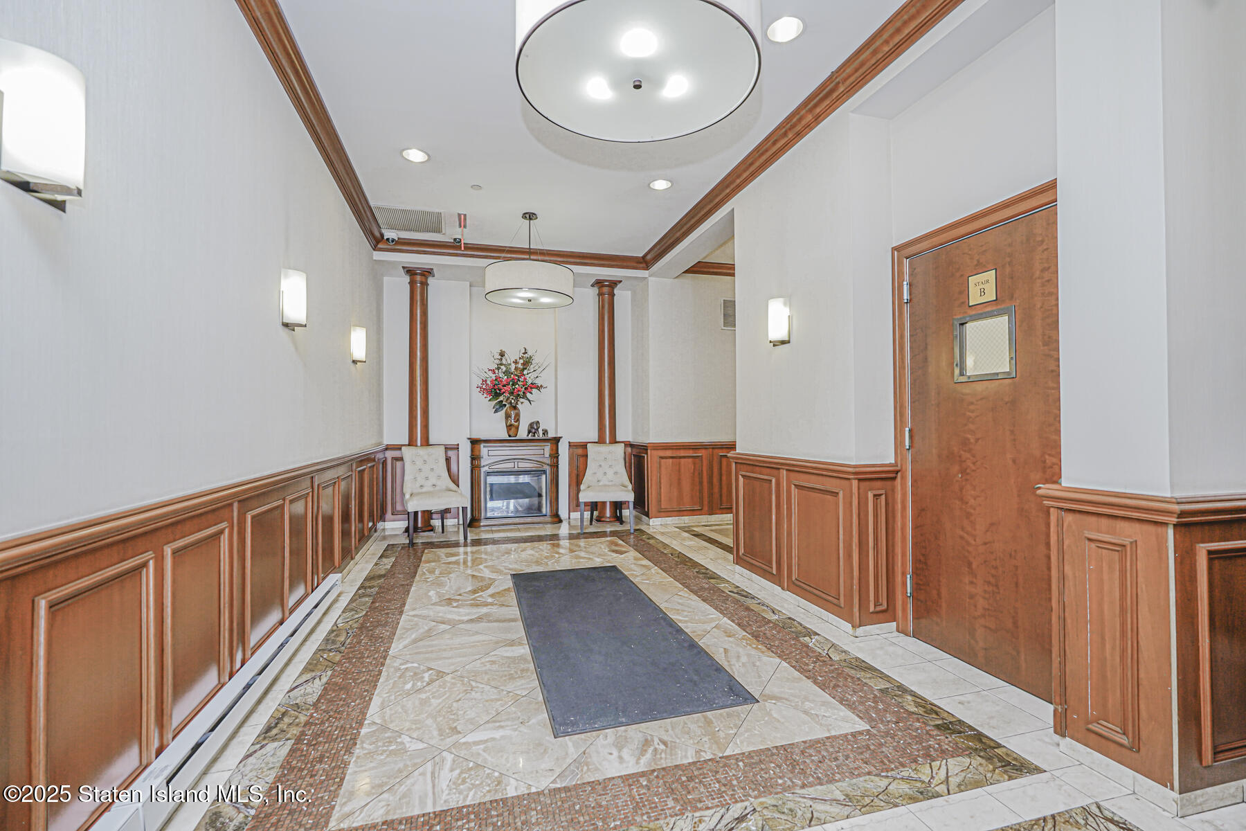 155 Bay Street 2l