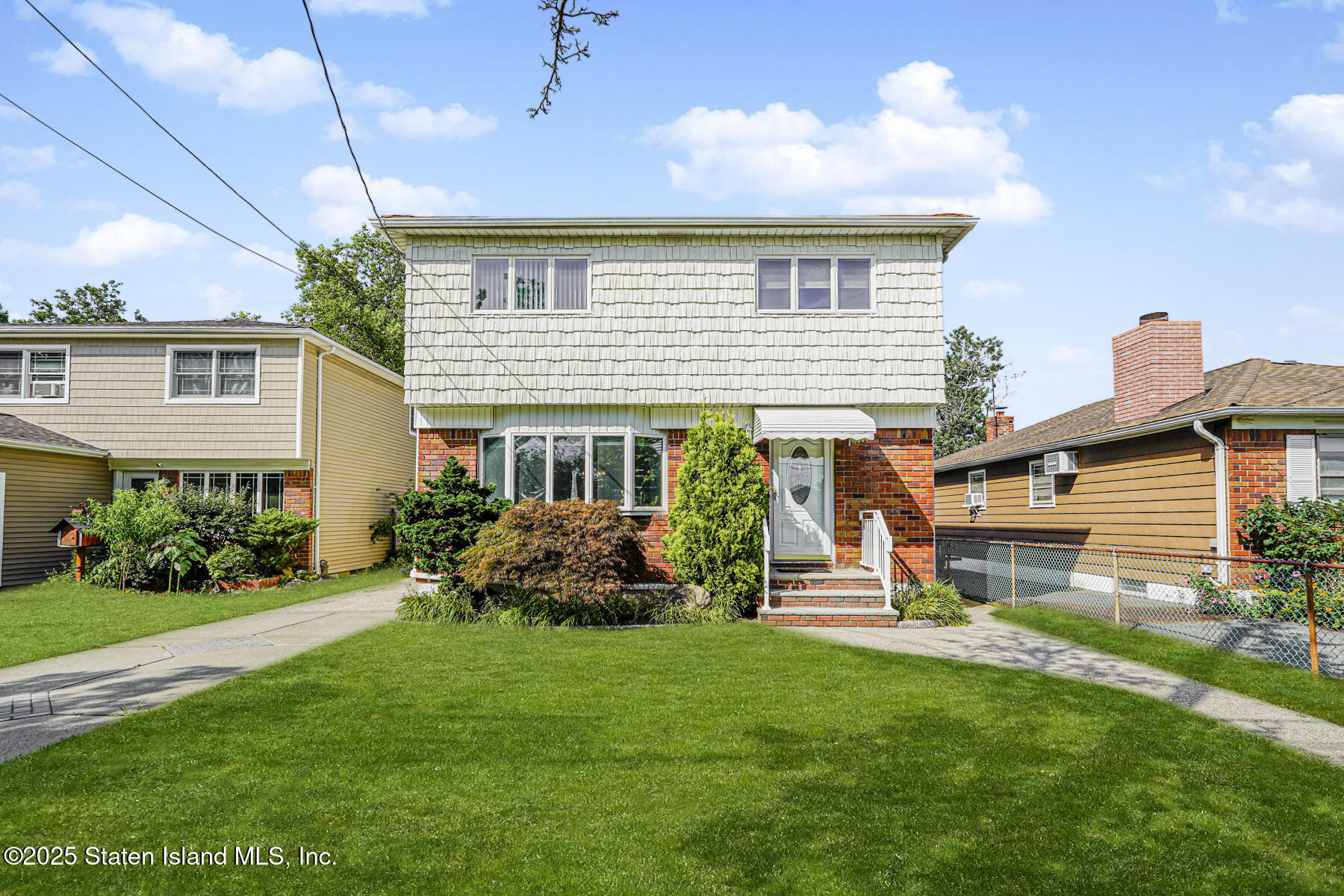231 Adelaide Avenue
