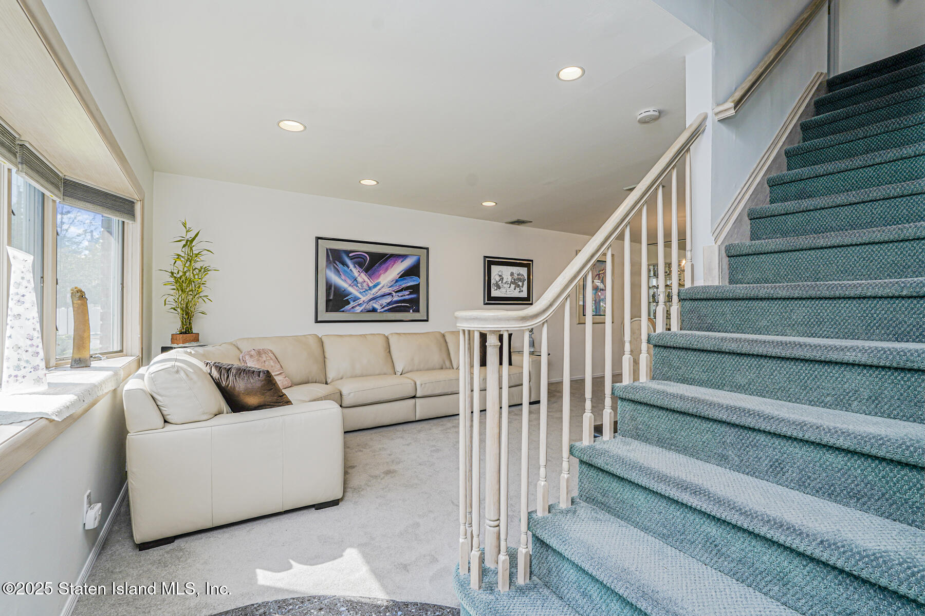 231 Adelaide Avenue