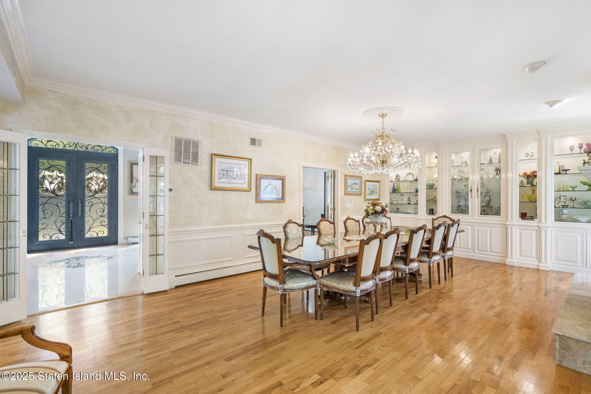 304 Bertram Avenue