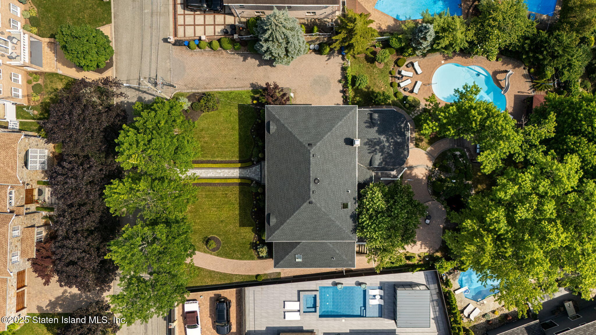 304 Bertram Avenue
