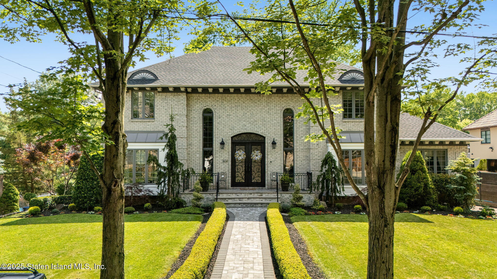 304 Bertram Avenue