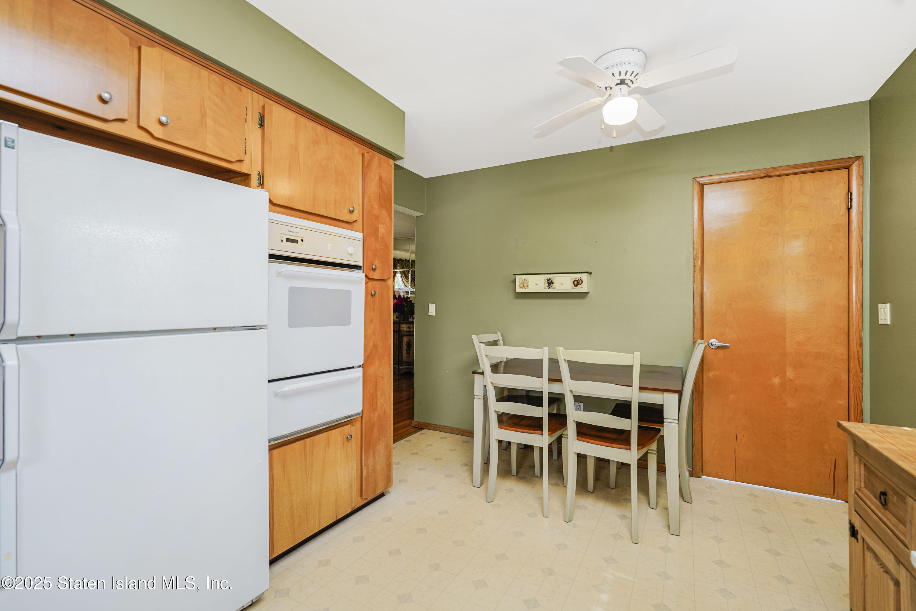 416 Bradford Avenue