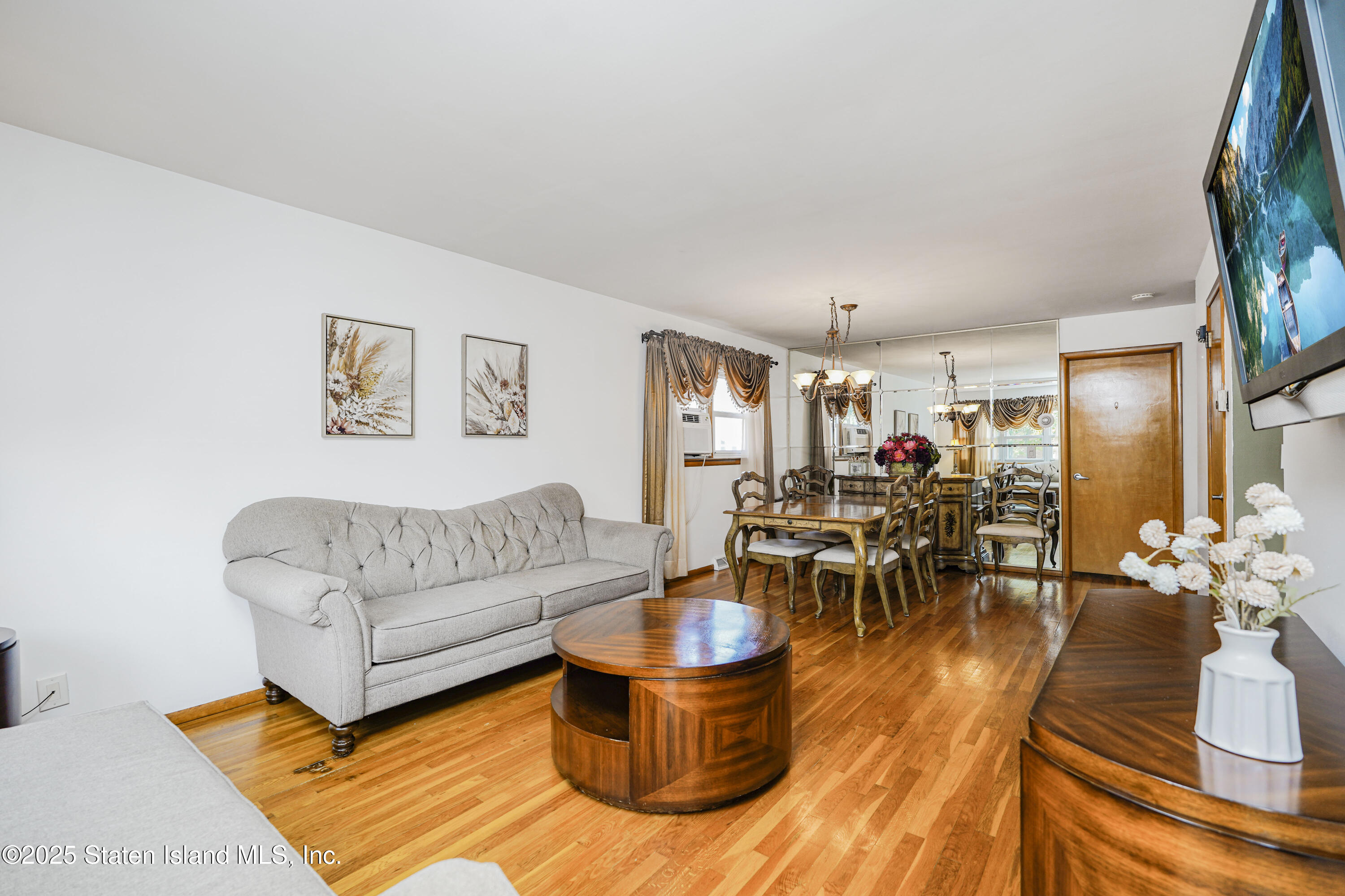 416 Bradford Avenue