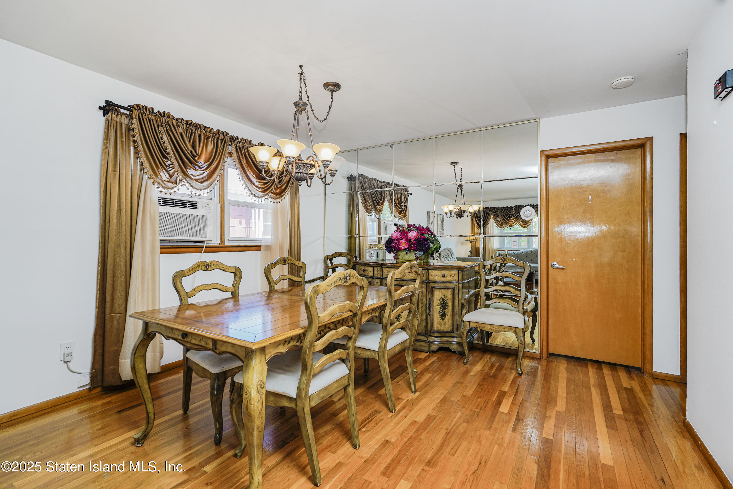 416 Bradford Avenue