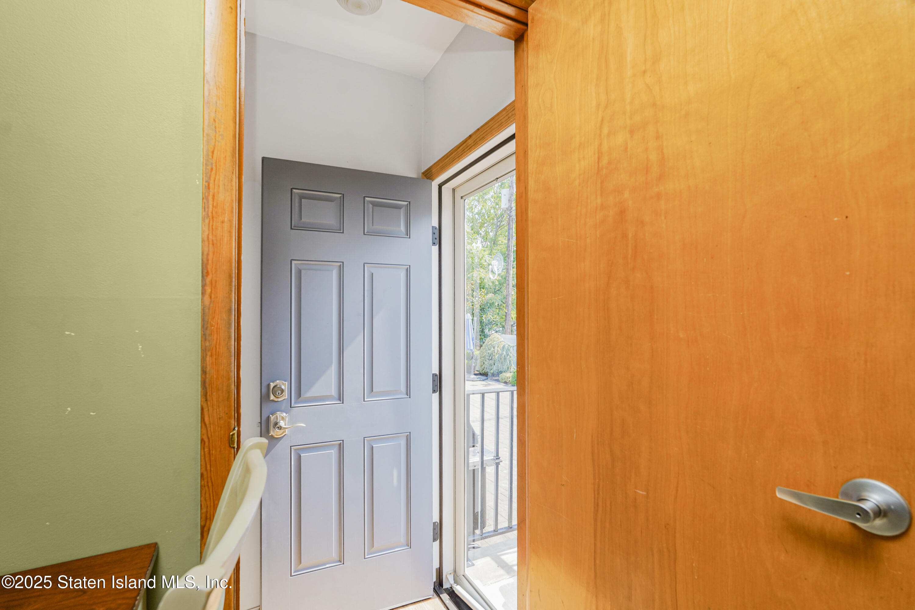 416 Bradford Avenue