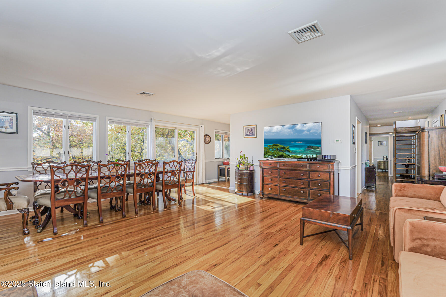 20 Signal Hill Road