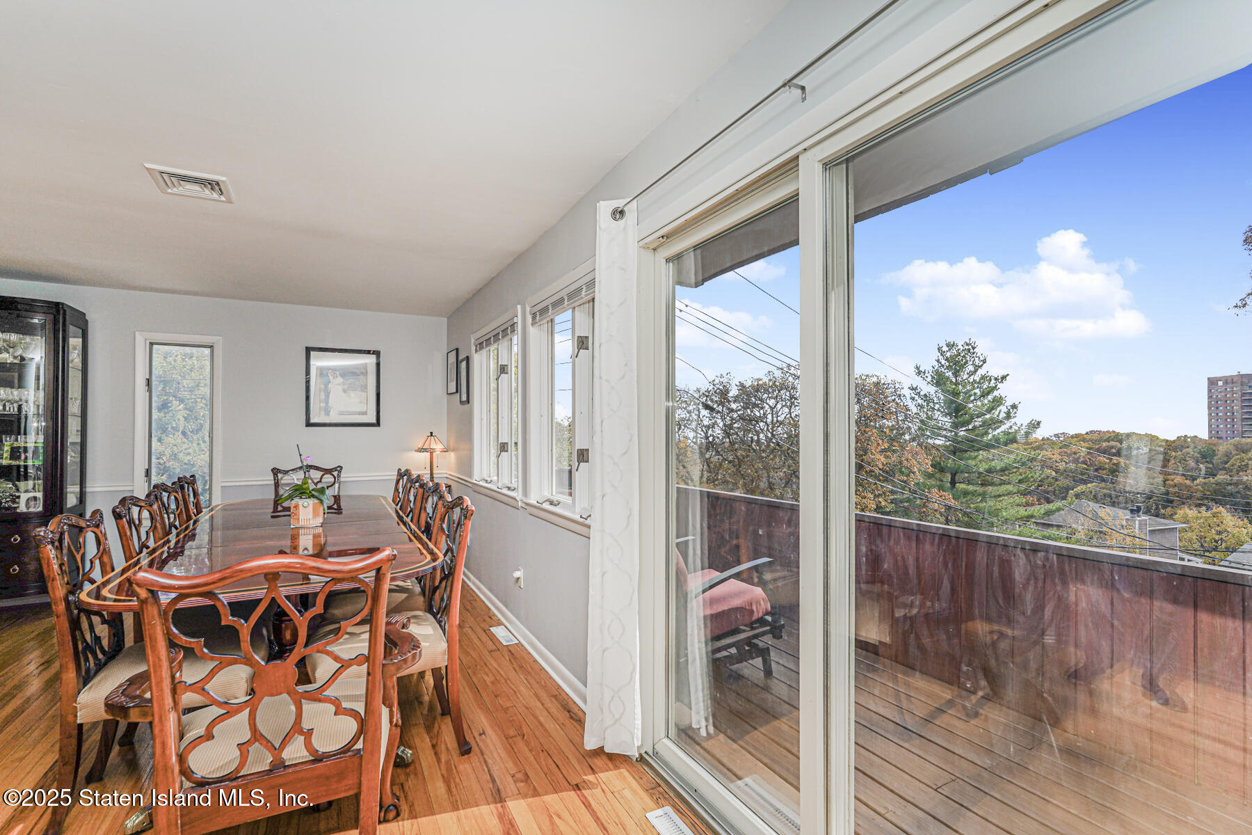 20 Signal Hill Road