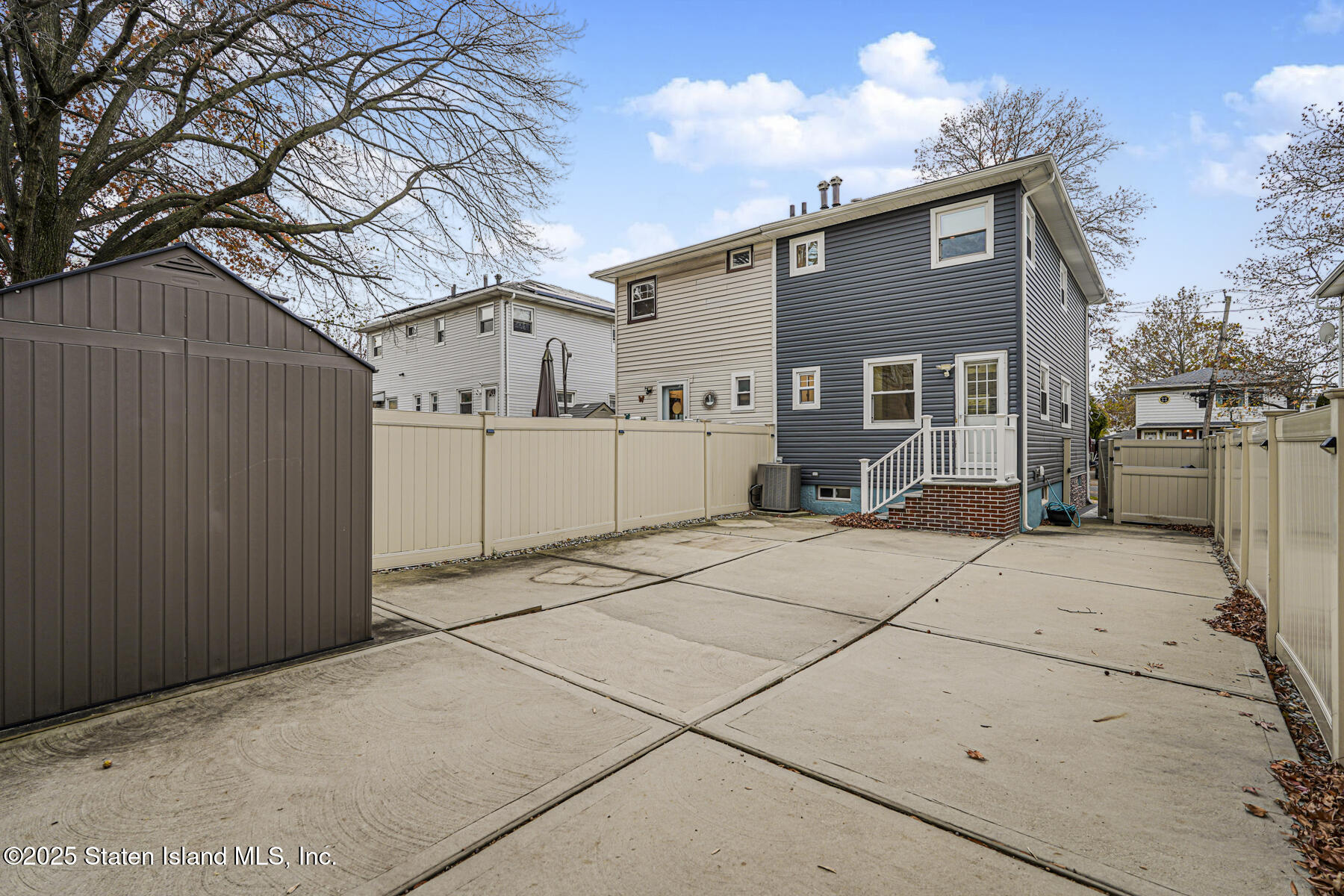115 Sheraden Avenue