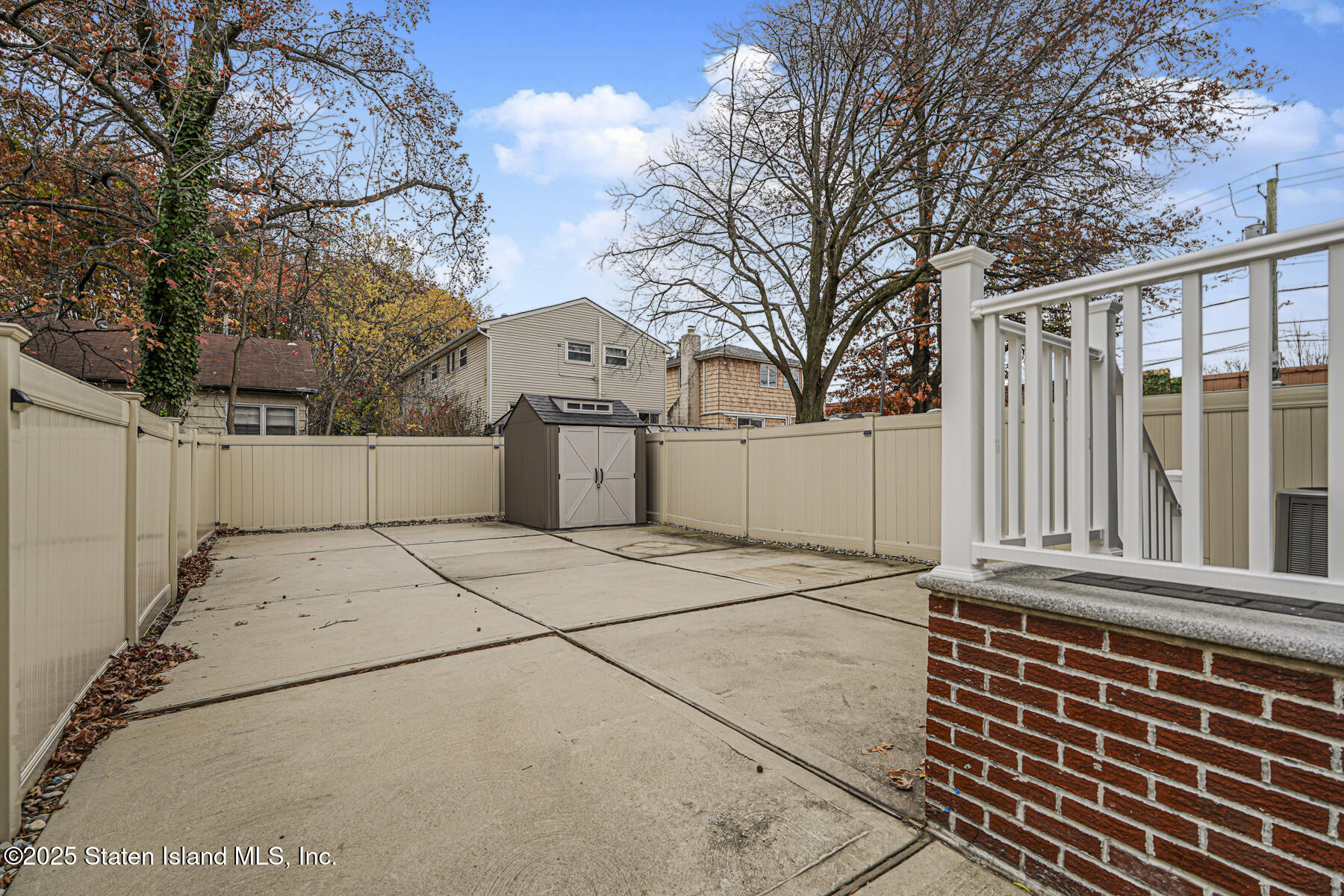 115 Sheraden Avenue