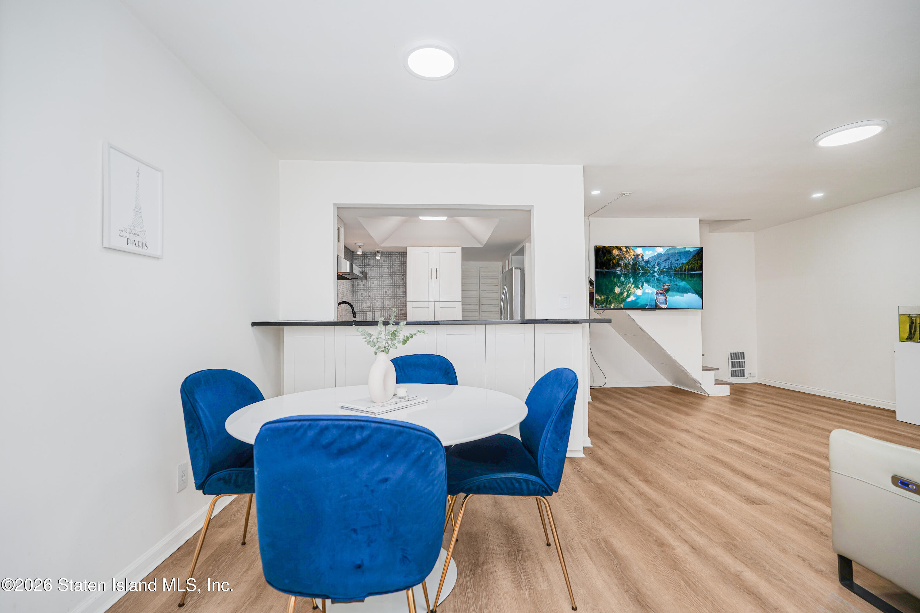 35 Melissa Street A