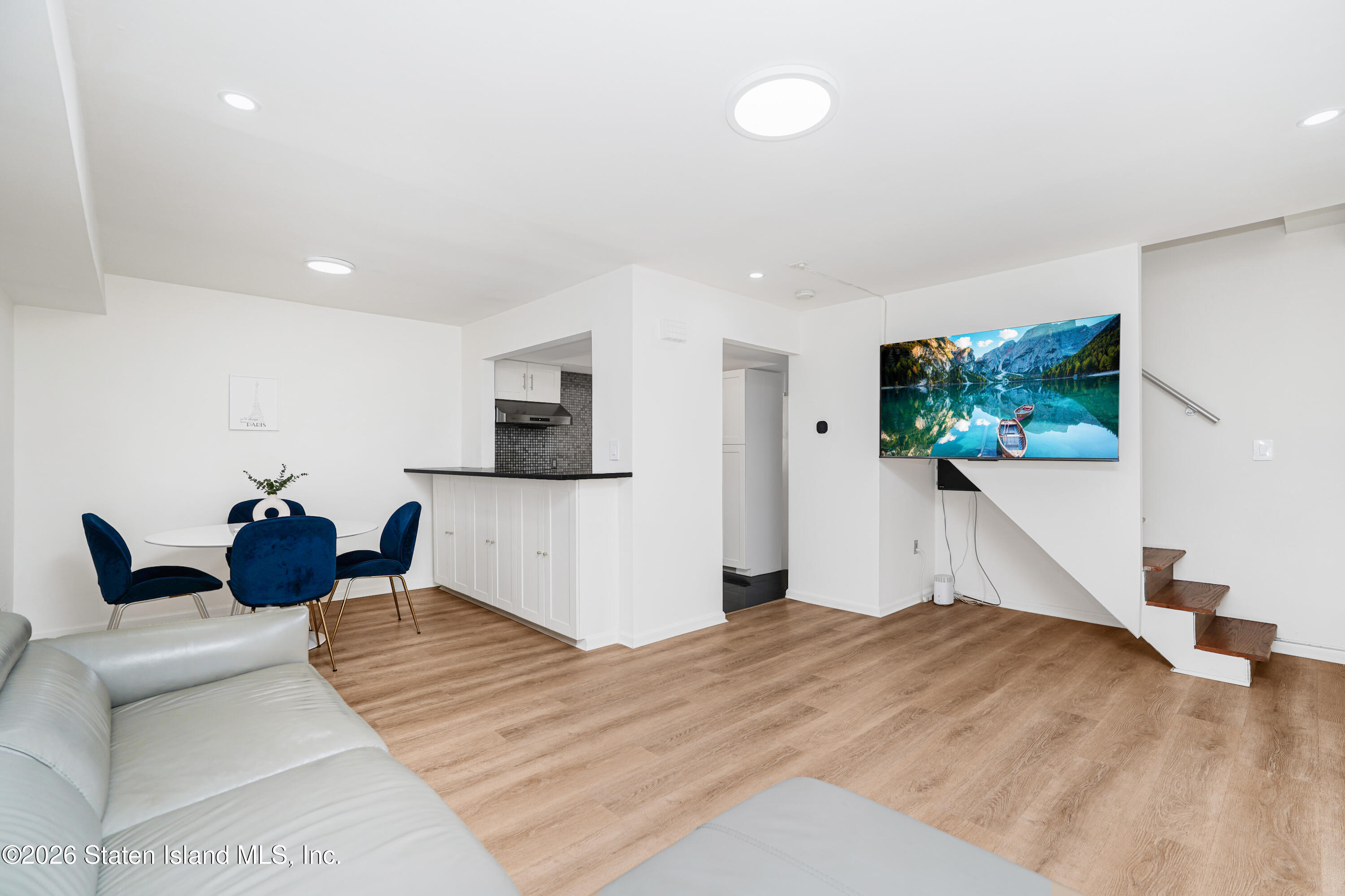 35 Melissa Street A